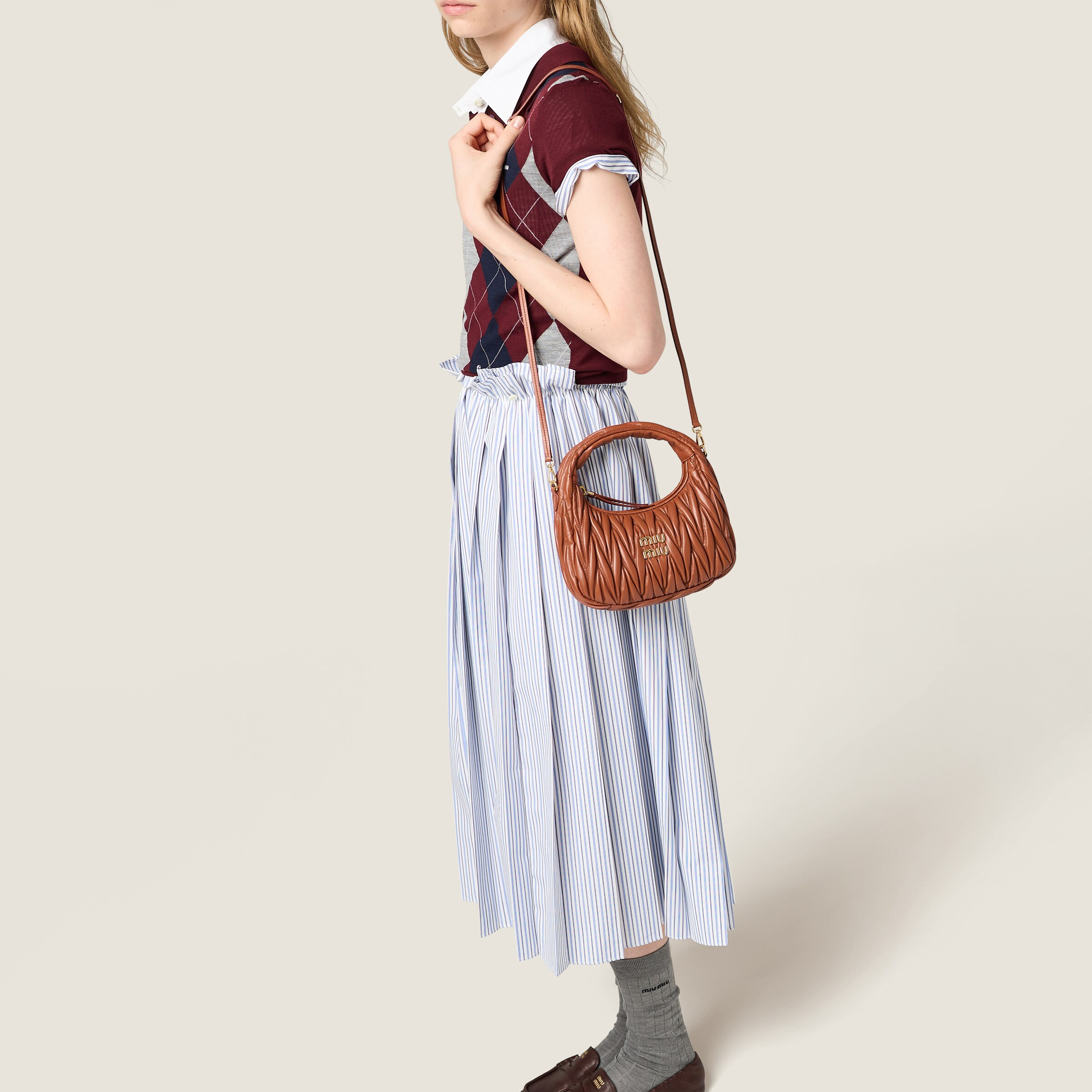 Wander matelassé nappa leather hobo bag - 5