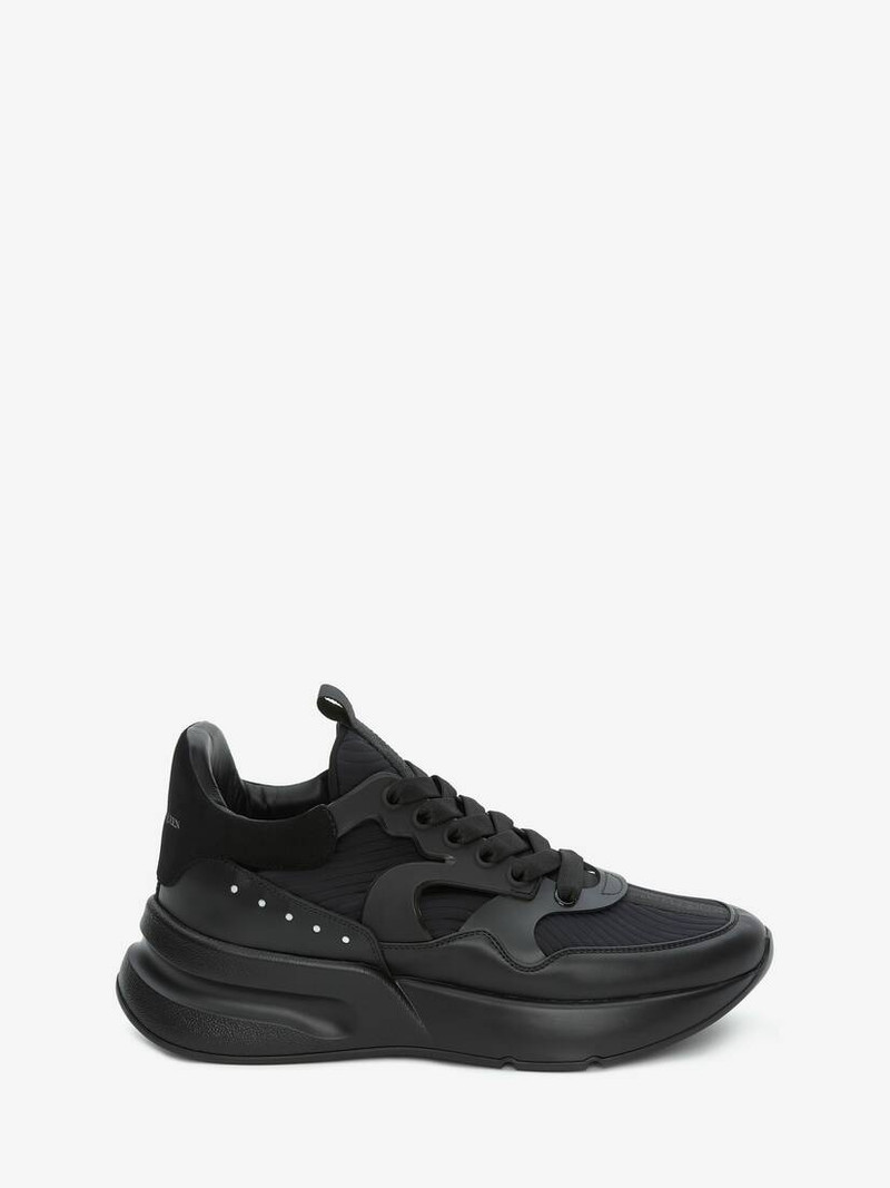Oversized Runner in Black/silver - 1