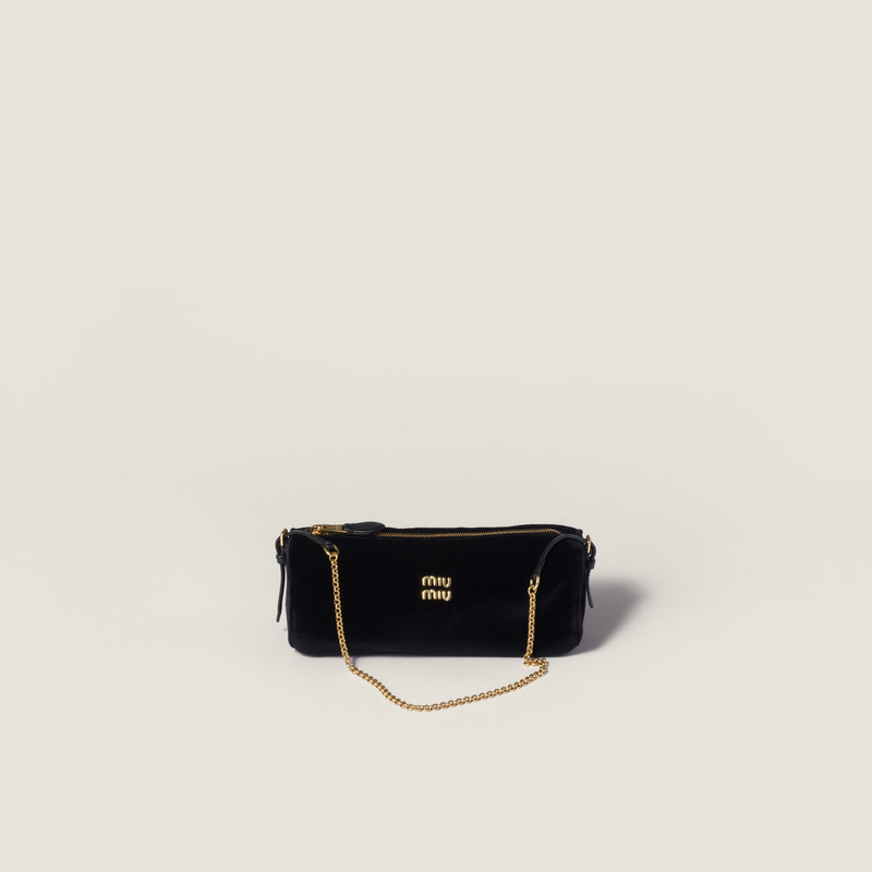 Velvet pouch 1
