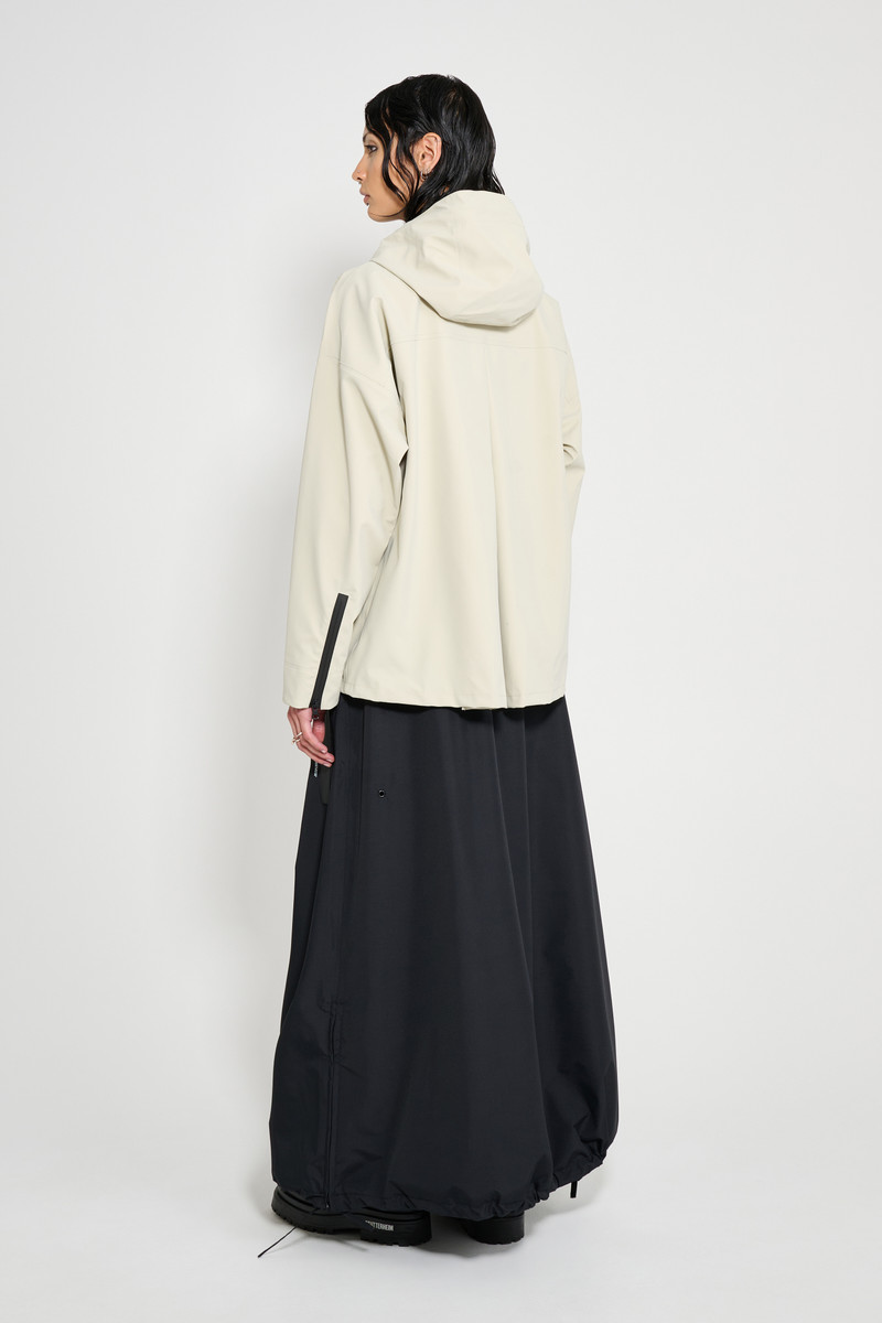 Faversham Matte Raincoat Pelican 3