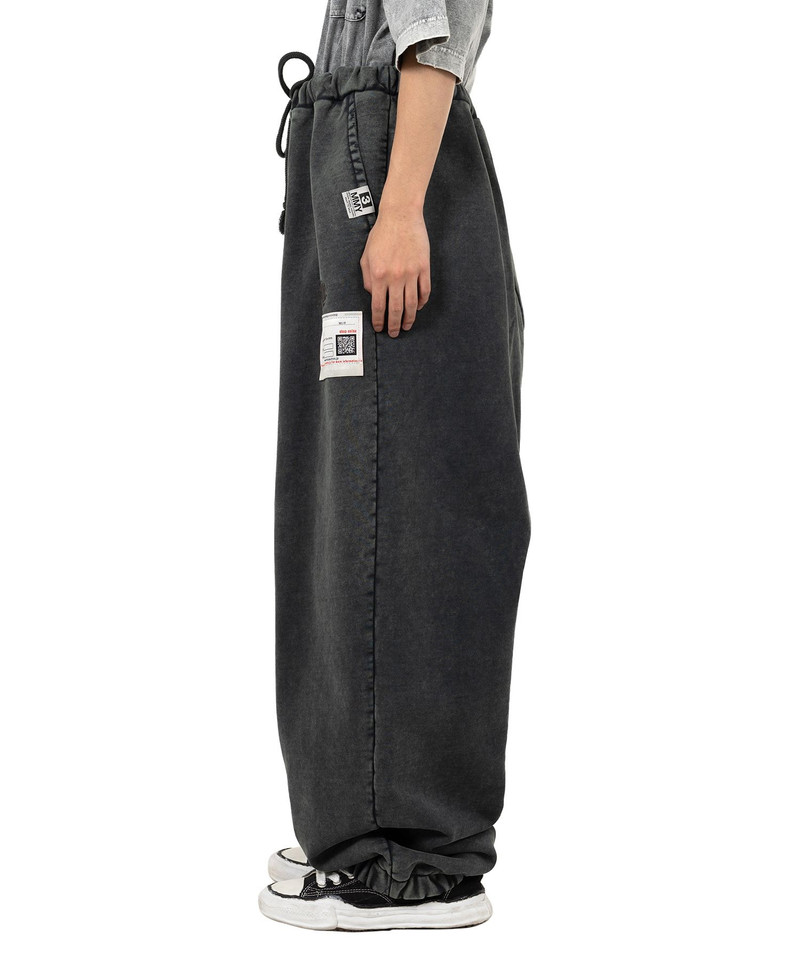 Amateur Sewn Like Sweat Pants 4