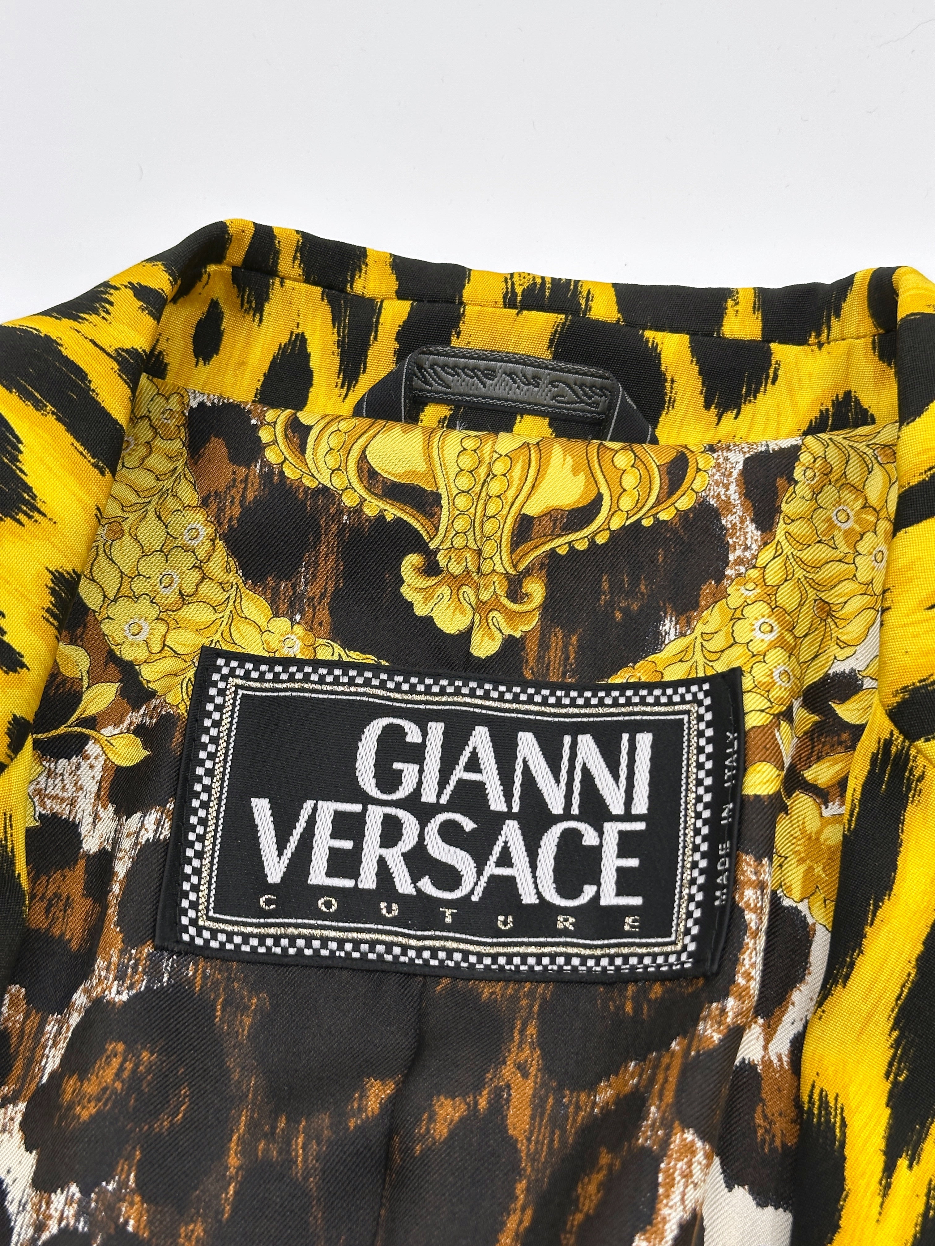 MONUMENTAL Gianni Versace Spring 1992 ANIMALIER Runway Leopard Print Silk Blazer Skirt Set 42 - 18
