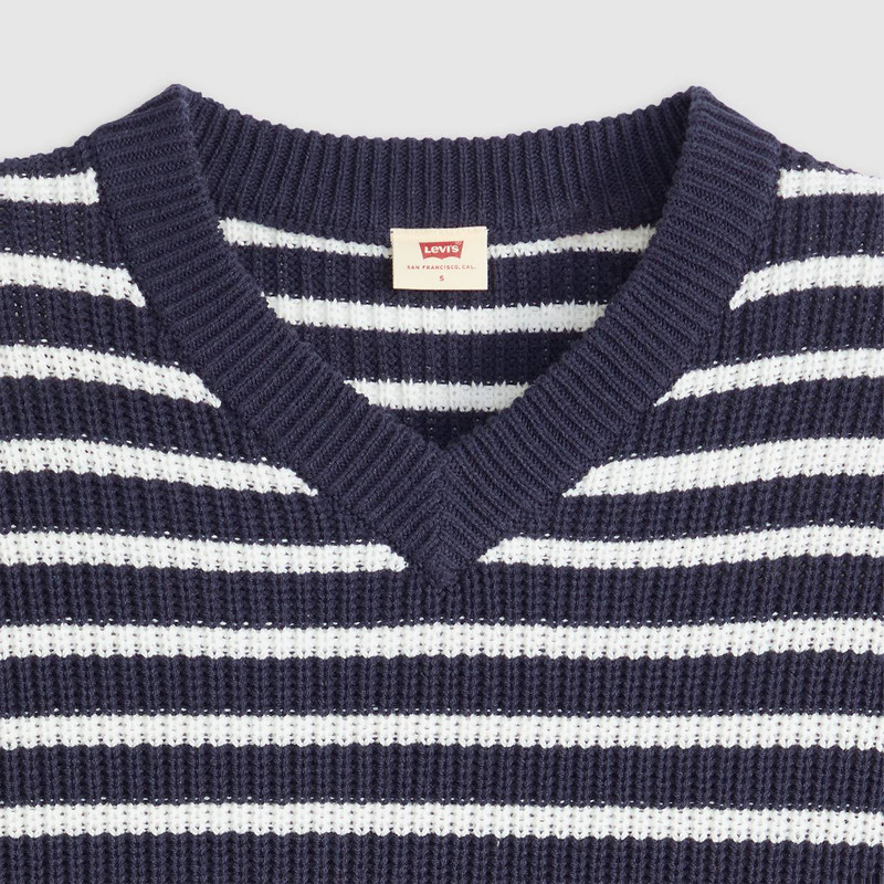 REESE V-NECK SWEATER 6