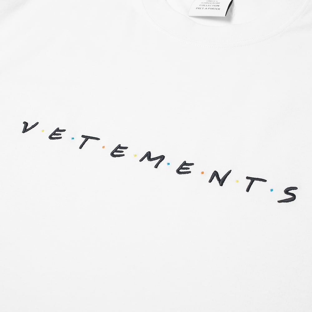 VETEMENTS Oversized Friendly Logo Tee - 2