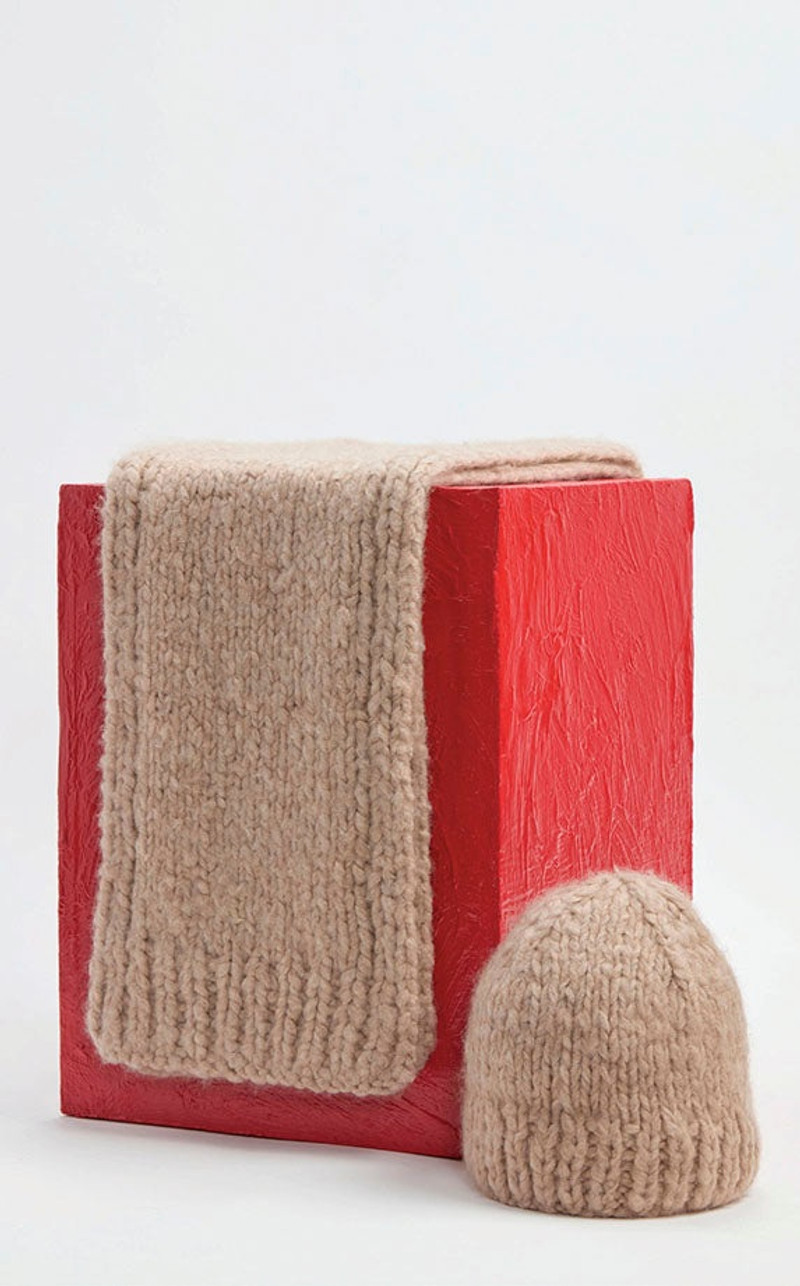 Pyke Knit Scarf in Oatmeal Welfat Cashmere 3