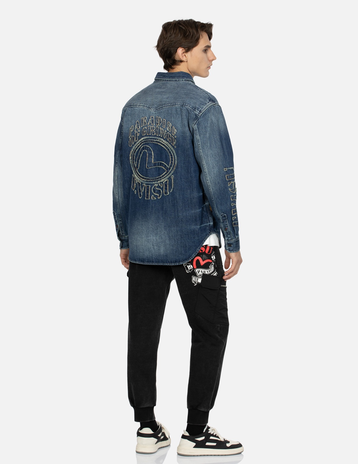 GRUNGE STYLE LOGO AND SEAGULL APPLIQUÉ RELAX FIT DENIM SHIRT - 3