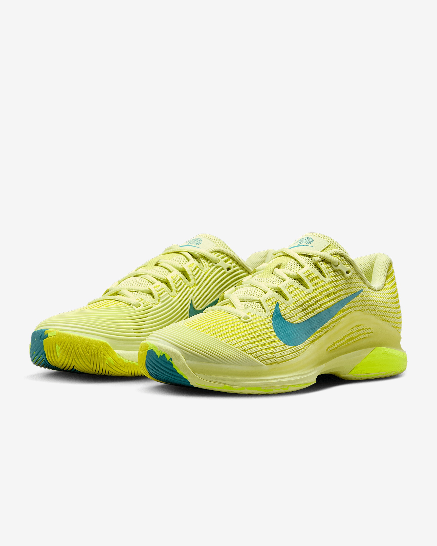 Nike Vapor 12 Premium Women's Hard Court Tennis Shoes - 5