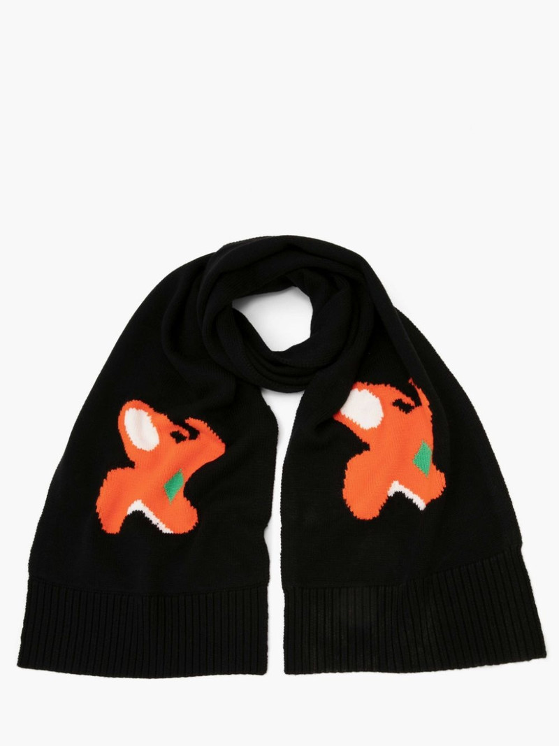 INTARSIA SCARF WITH ELEPHANT MOTIF 1