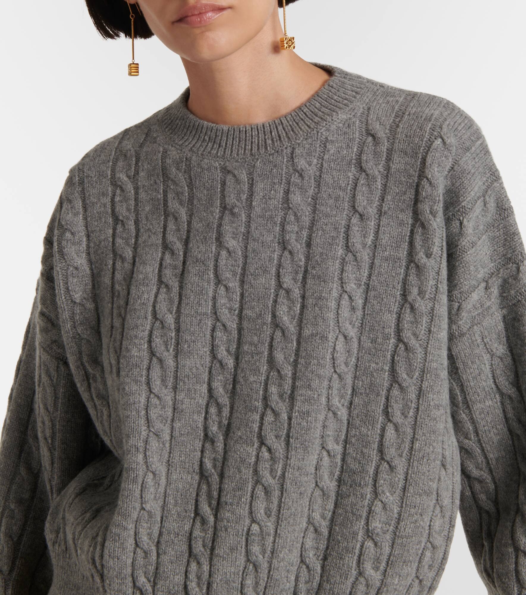 Cable-knit wool sweater - 4