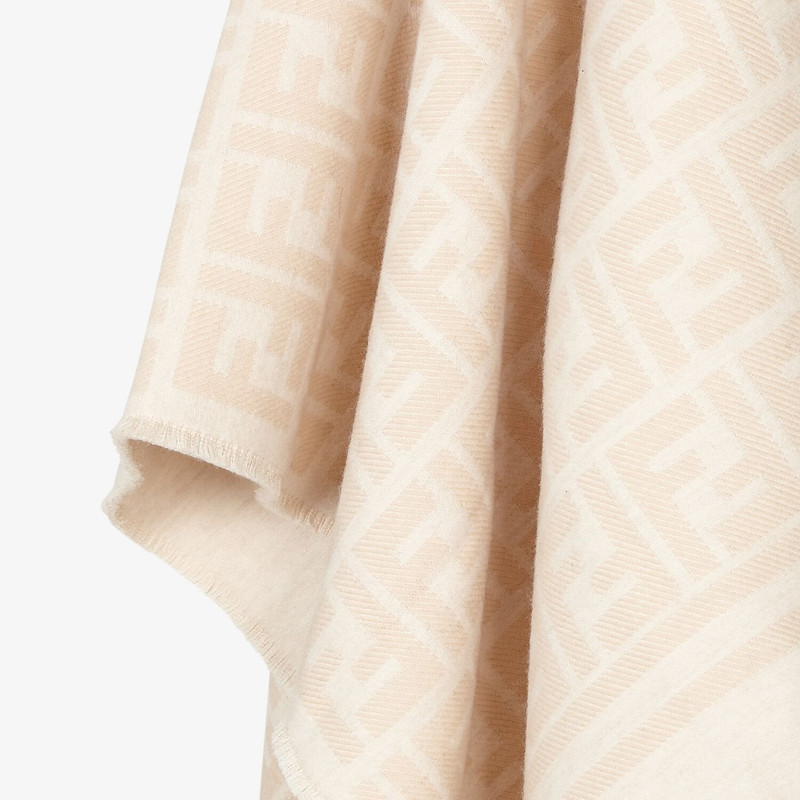 Poncho in beige wool and silk 3