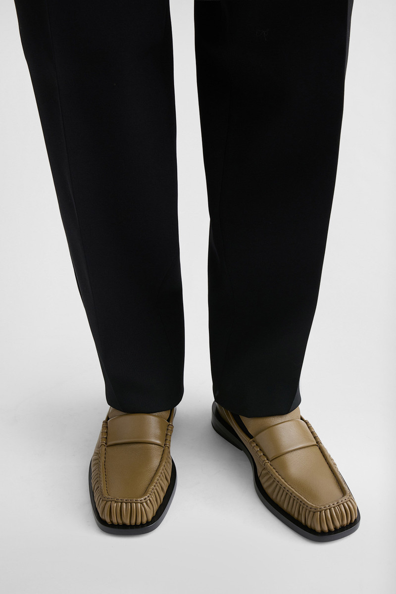 Loafer 5