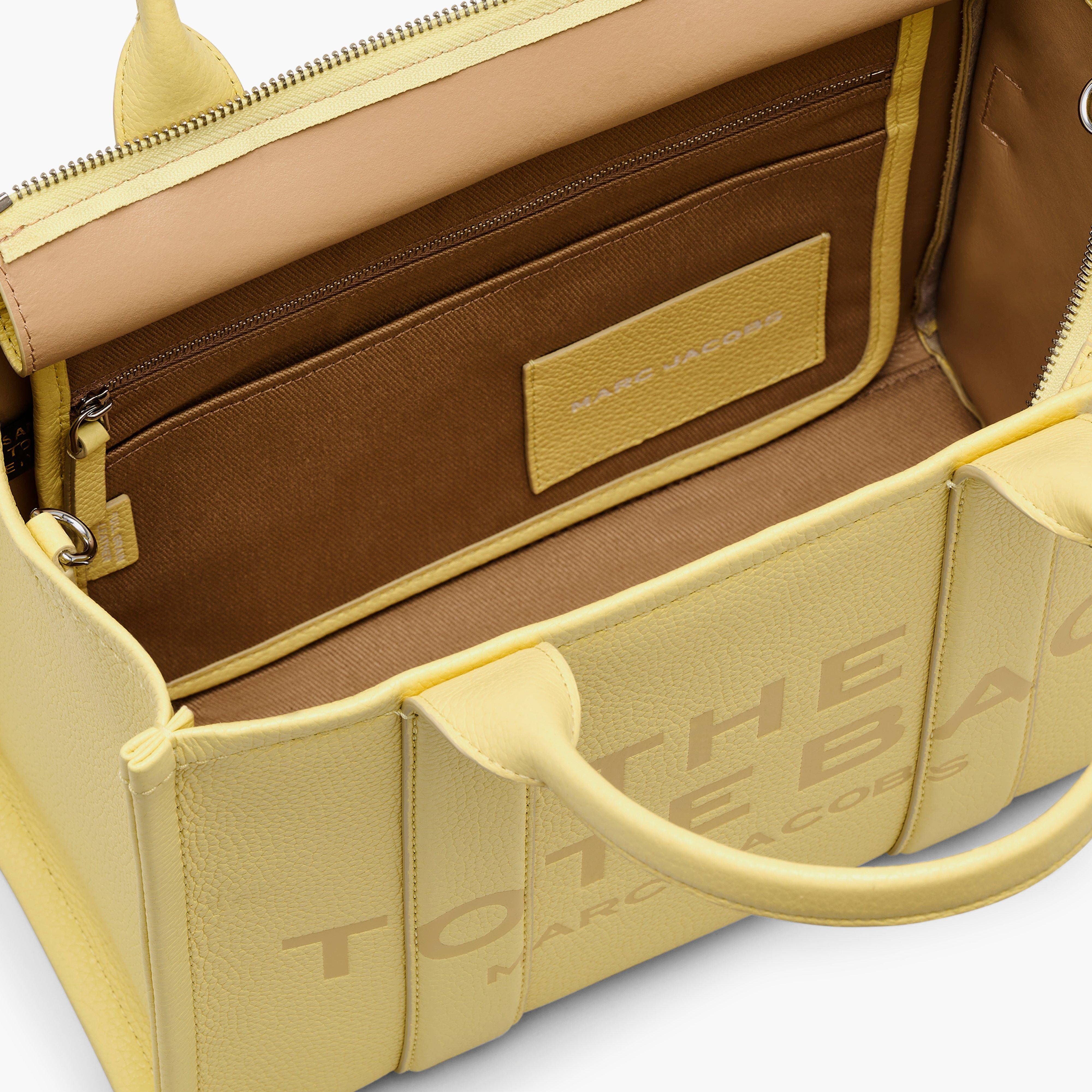 THE LEATHER MEDIUM TOTE BAG - 6