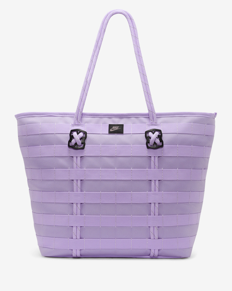 Nike Nike Sportswear RPM Tote (26L) outlook