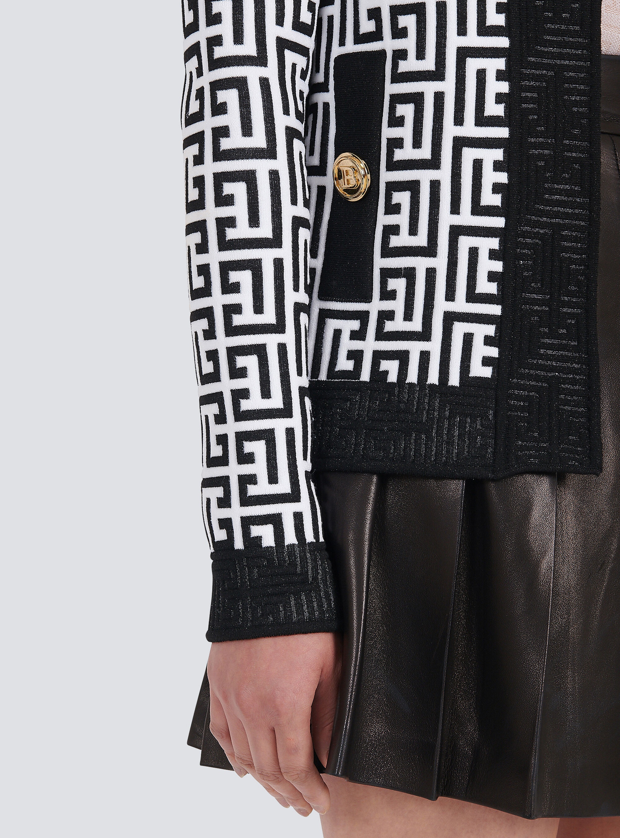 Knit jacket with Balmain monogram - 9