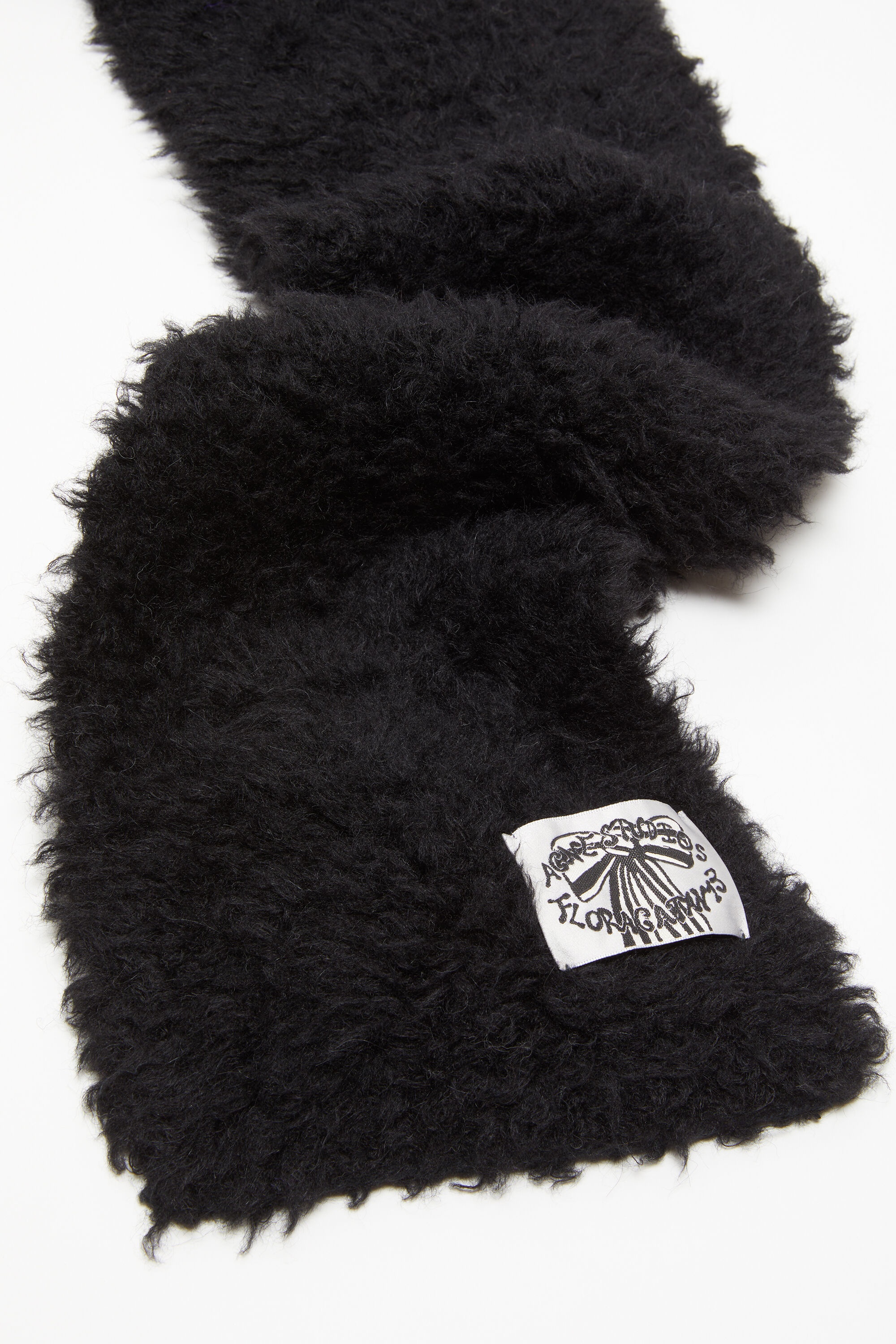 Fluffy scarf - Narrow - Black - 4