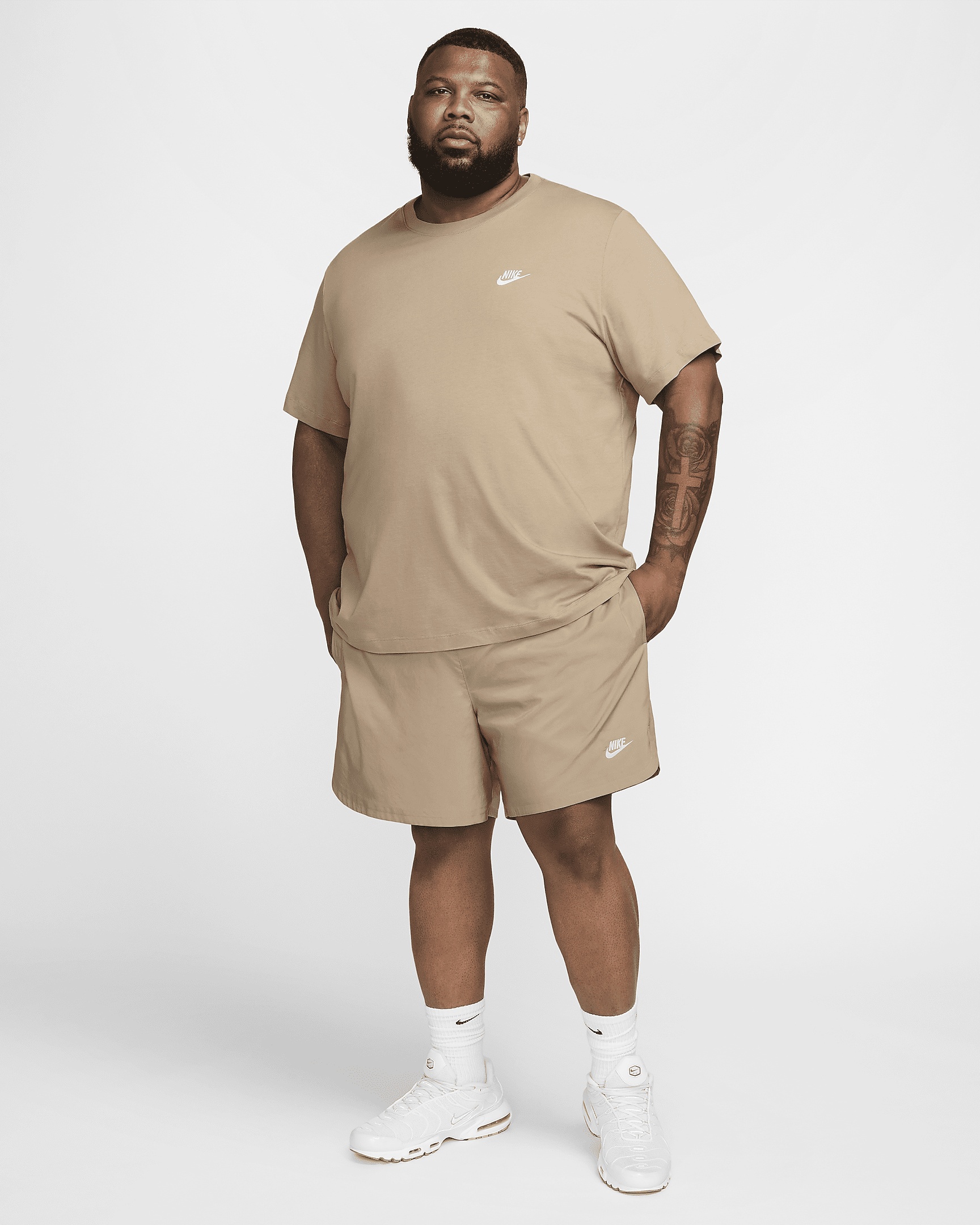 Nike Sportswear Club Men's T-Shirt - 10