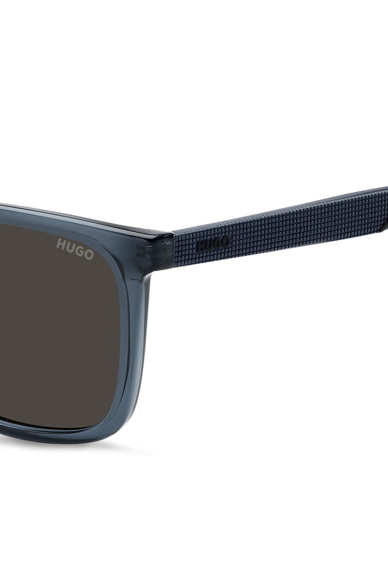 HUGO BLUE SUNGLASSES WITH TEXTURED TEMPLES outlook