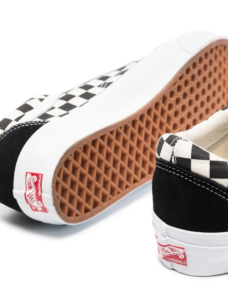 Vans UA OG Old Skool checkerboard sneakers outlook