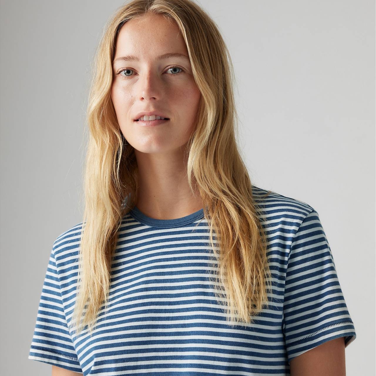 ICONIC T-SHIRT - 5