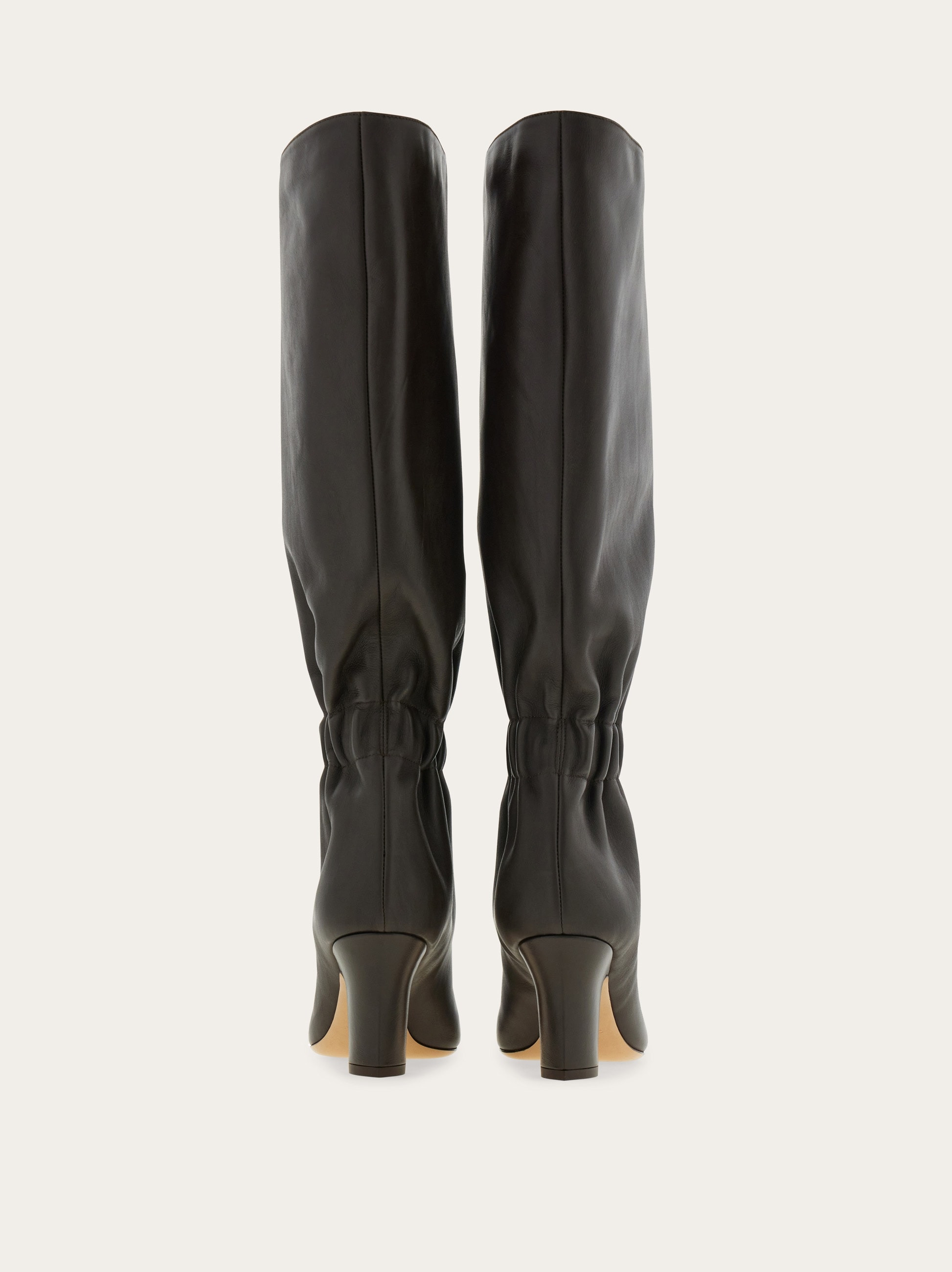 Knee boot with ruched detail - 5