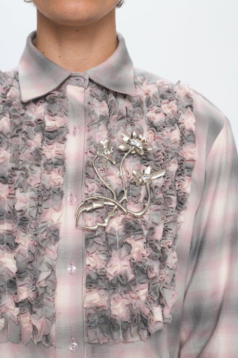 Collina Strada SKY DAISY BUNCH PIN outlook