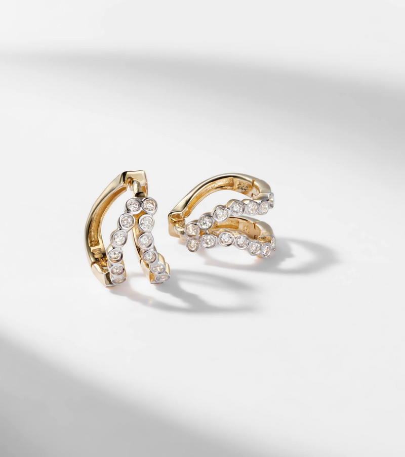 Wave 14kt gold (585/1000) huggie earrings with diamonds 5