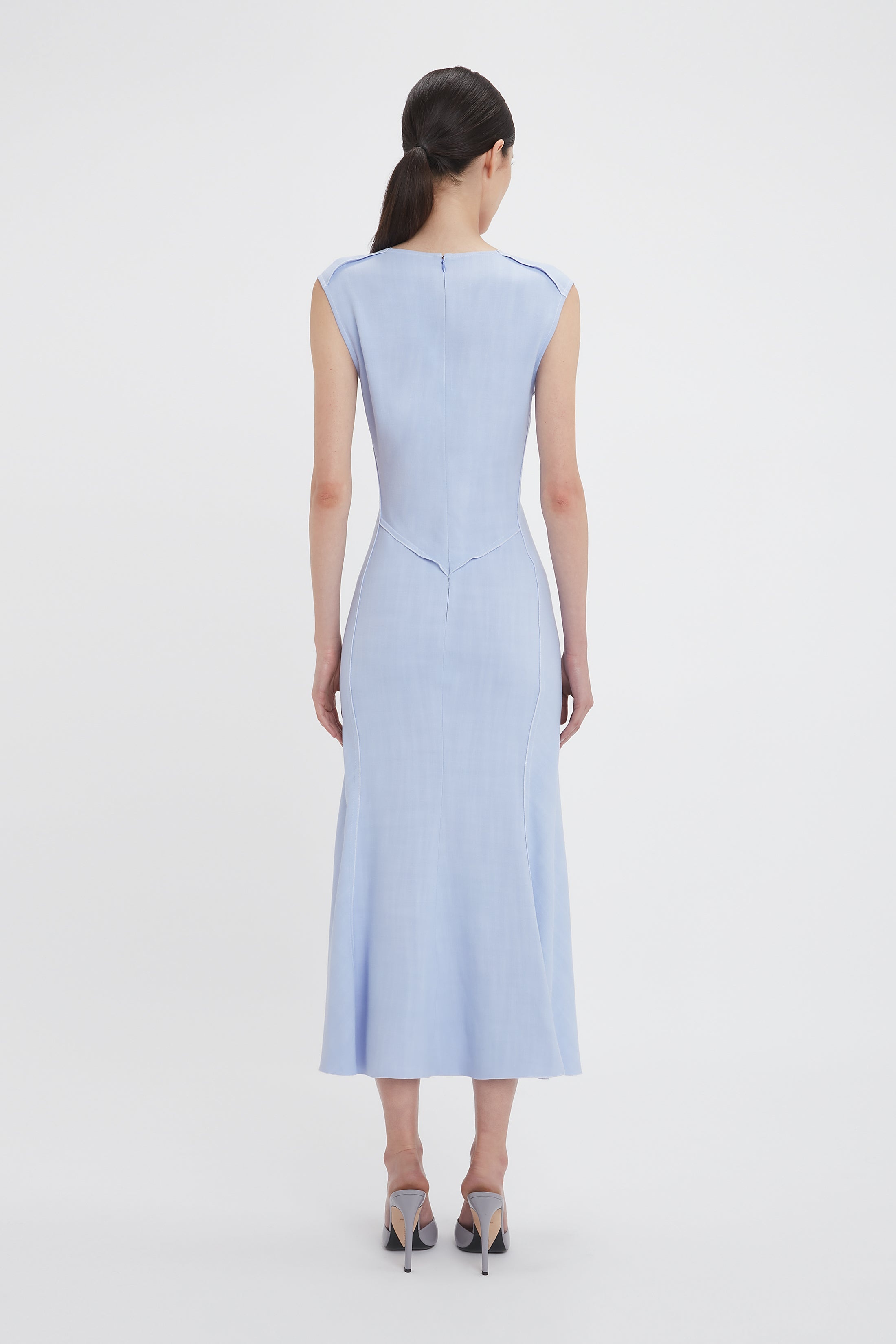 Exclusive Sleeveless Gathered Waist Midi Dress In Frost - 4