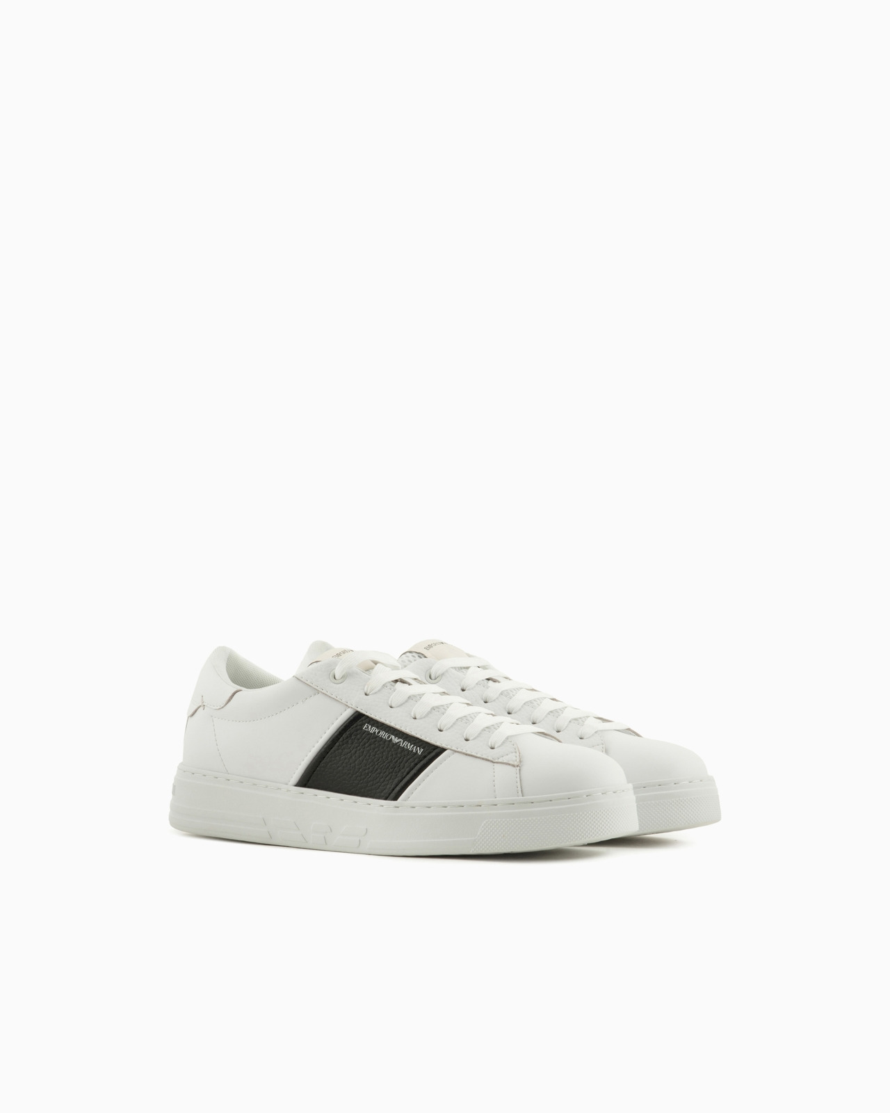 Leather sneakers with logo detail - 2