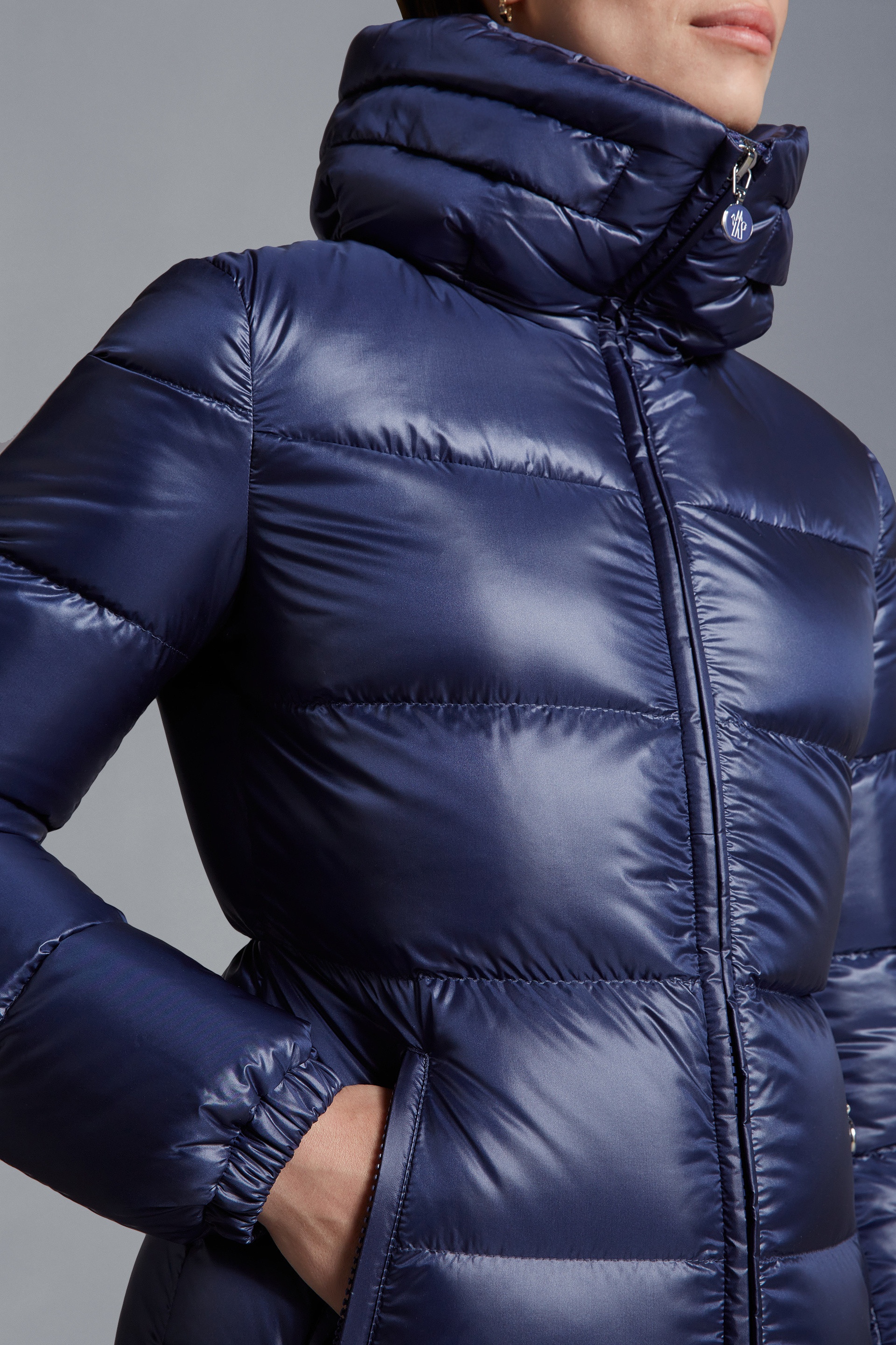 Moncler Douro Short Down Jacket