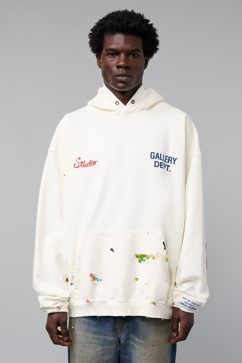 STUDIO HOODIE 4