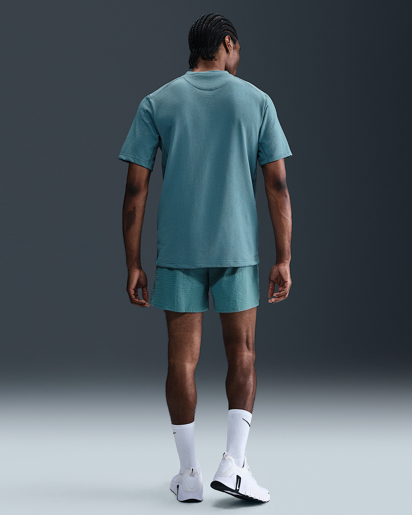 Nike Primary Men's Dri-FIT Short-Sleeve Versatile Top - 5