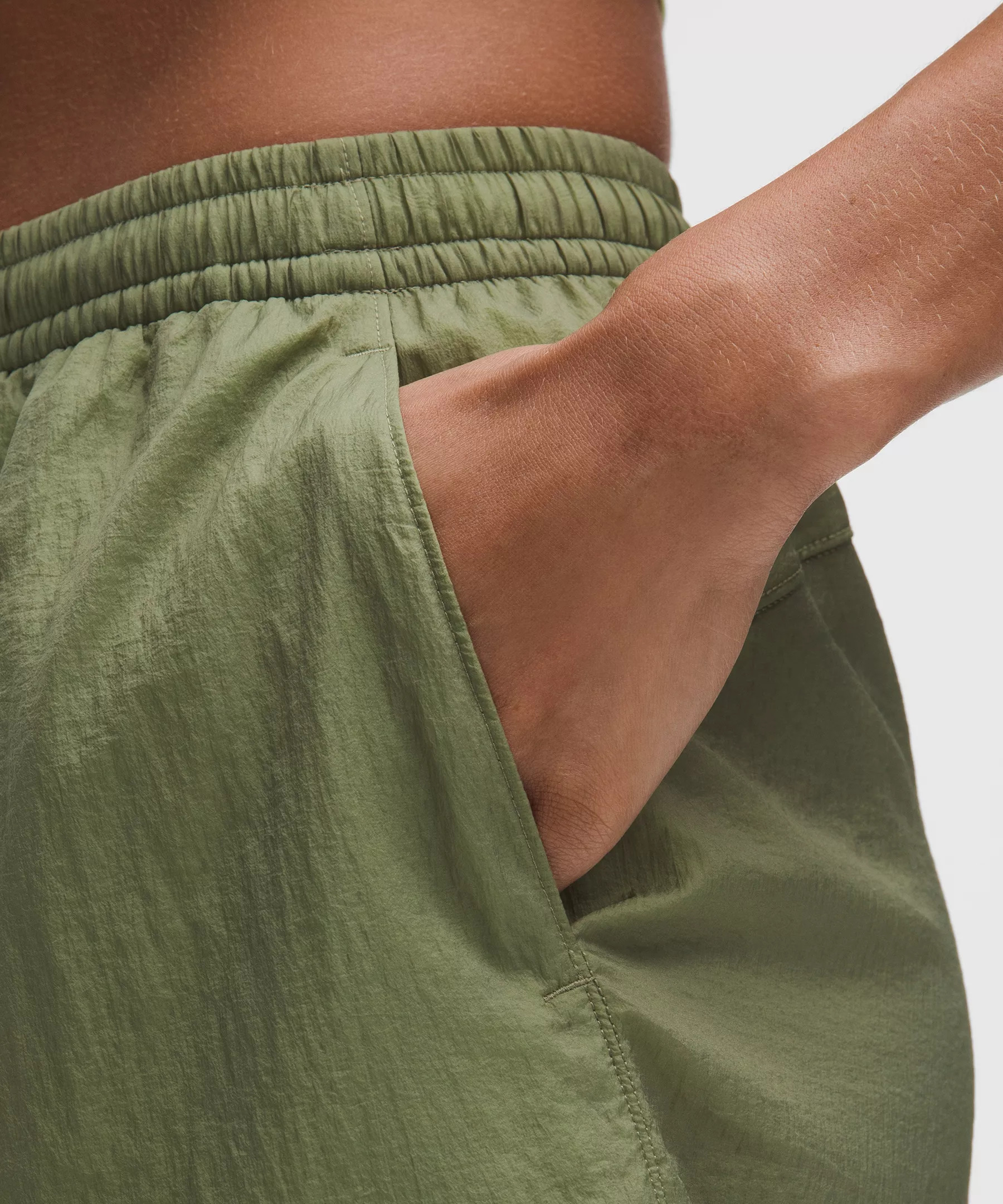 Lightweight Mid-Rise Active Short 5" - 6