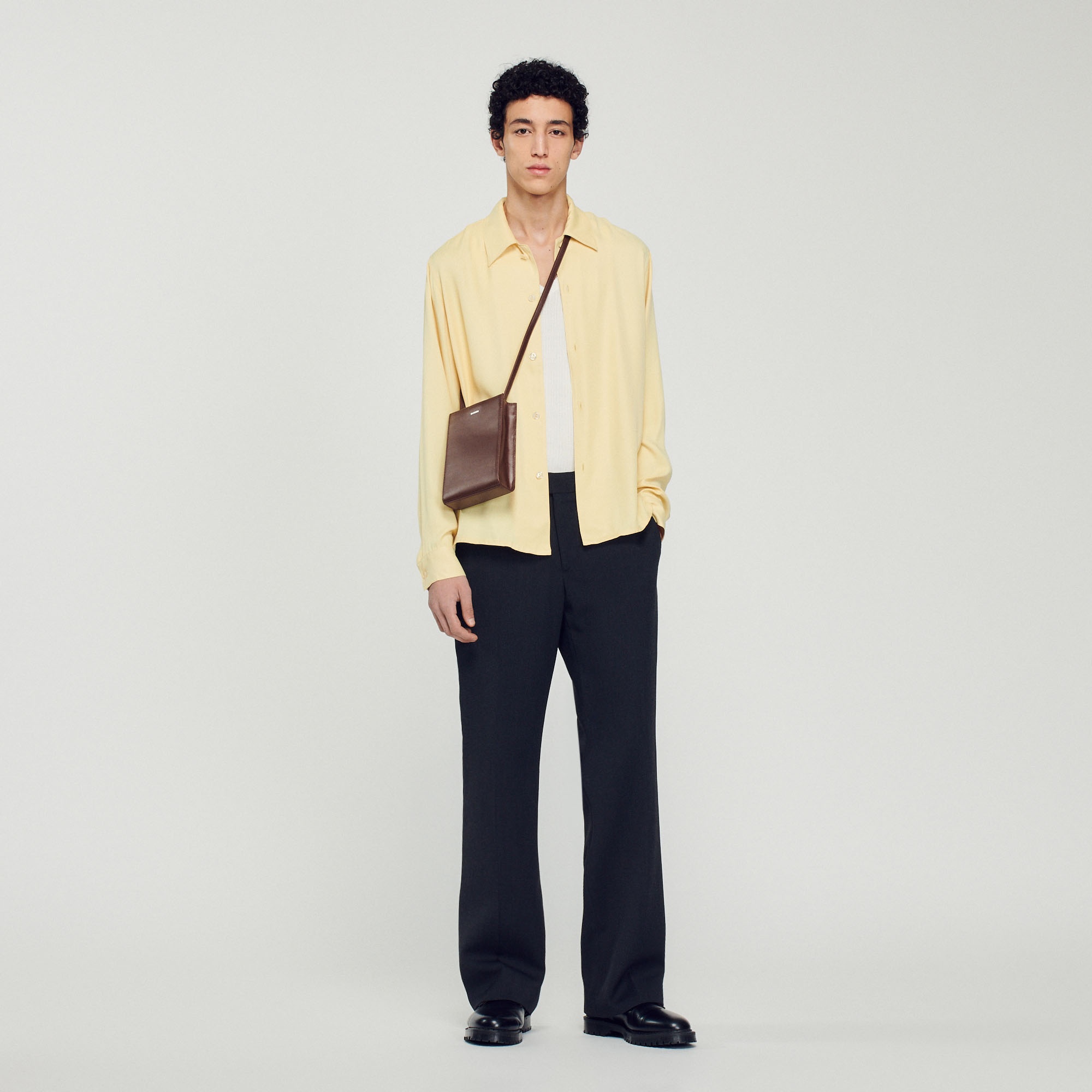 Floaty shirt with spread collar - 2