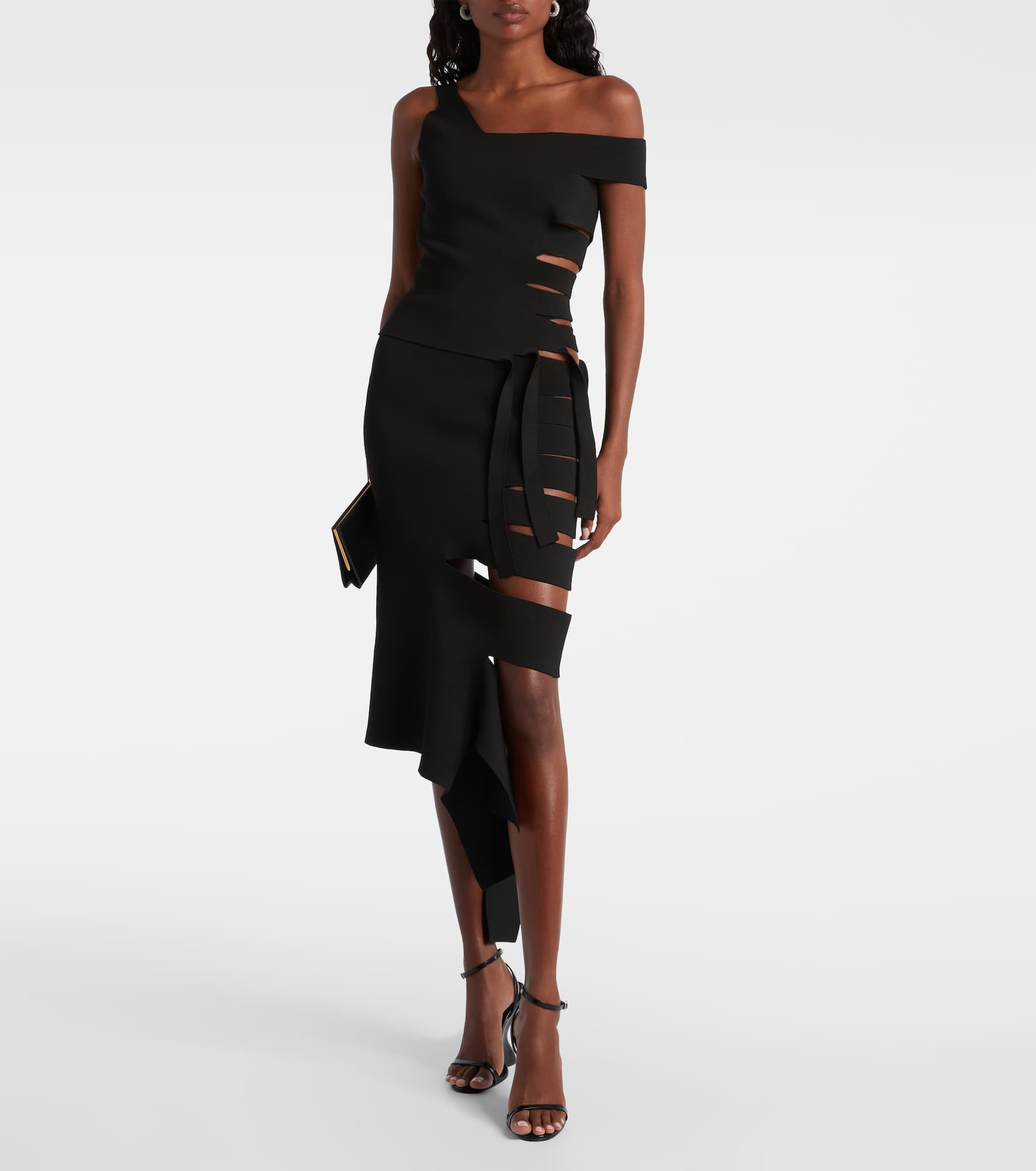 Asymmetric cut-out top - 2