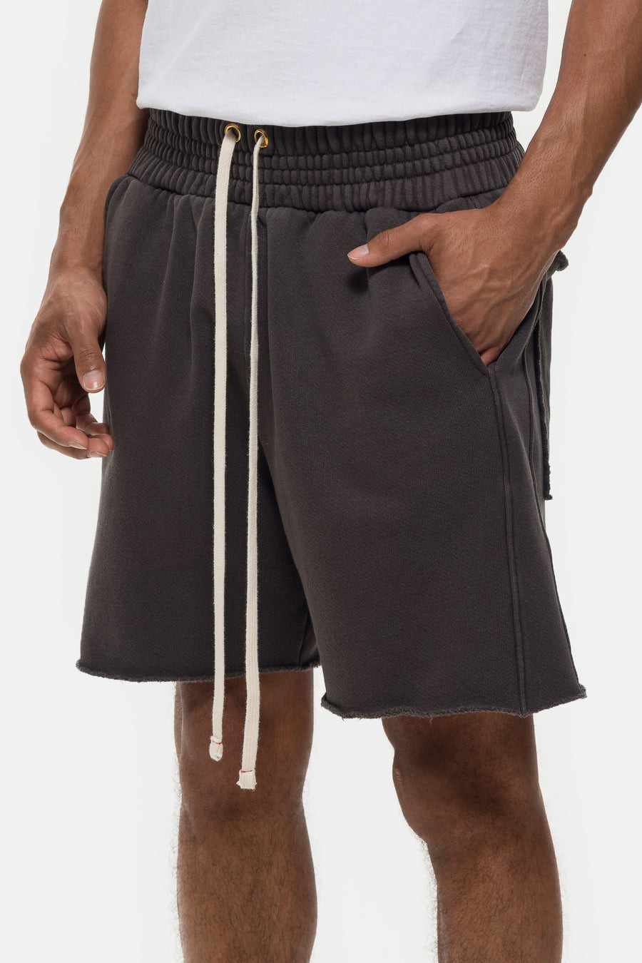 Heavyweight Yacht Short in in Vintage Black - 4