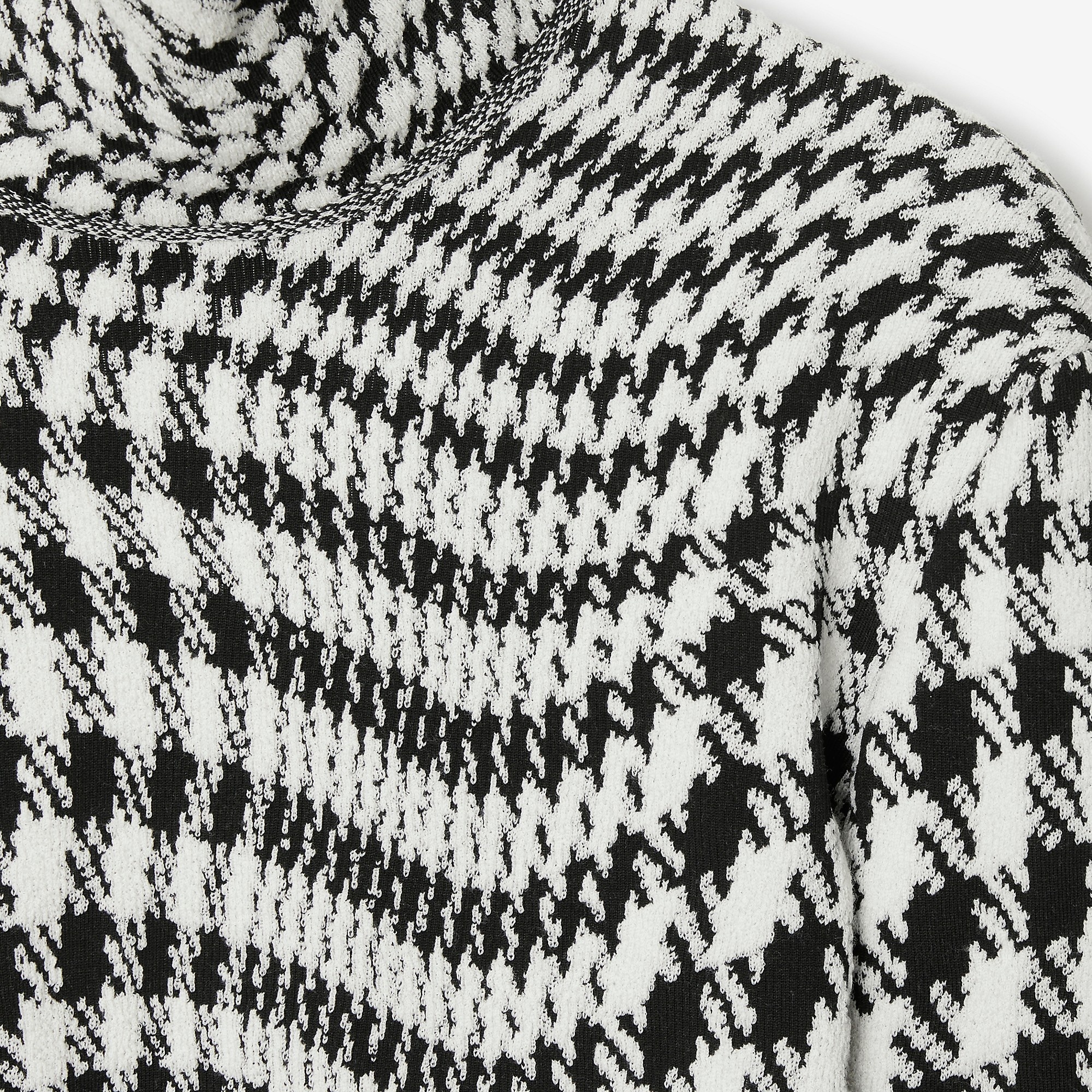 Warped Houndstooth Wool Blend Sweater - 4