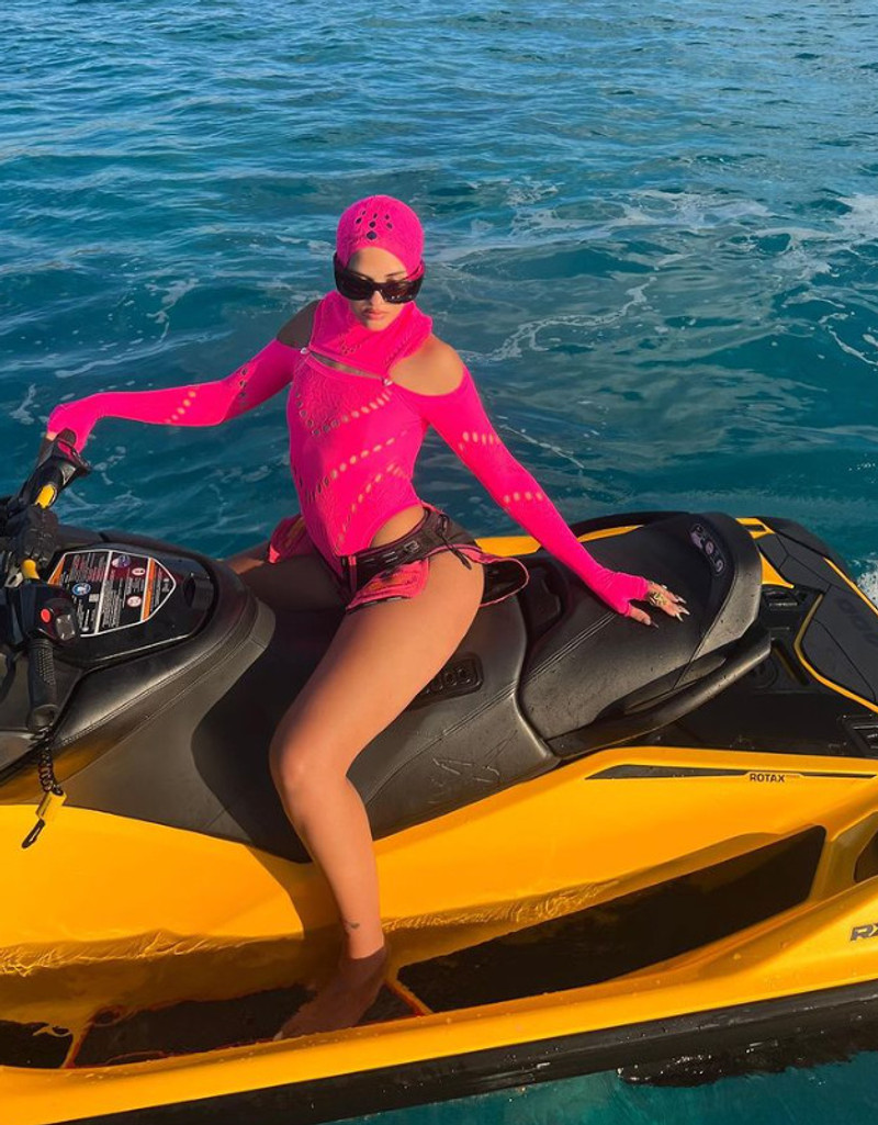 PEARL BODYSUIT SHOCKING PINK 5