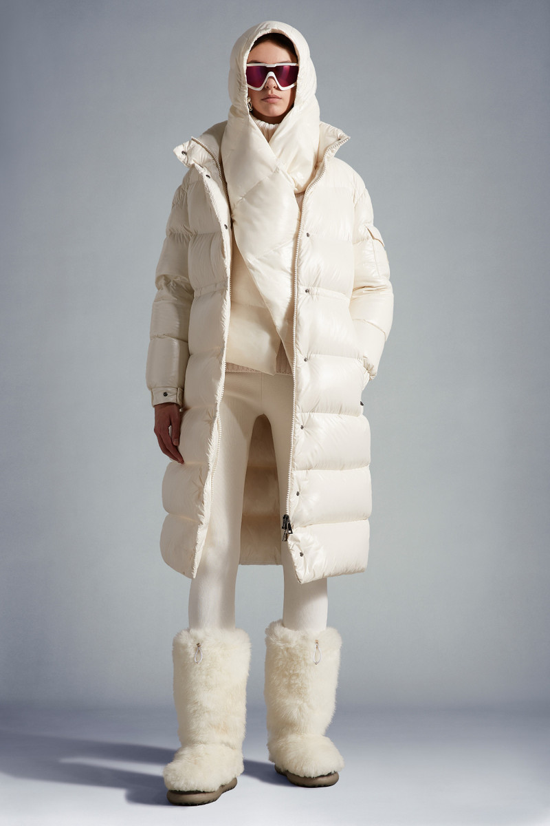Moncler Padded Scarf outlook