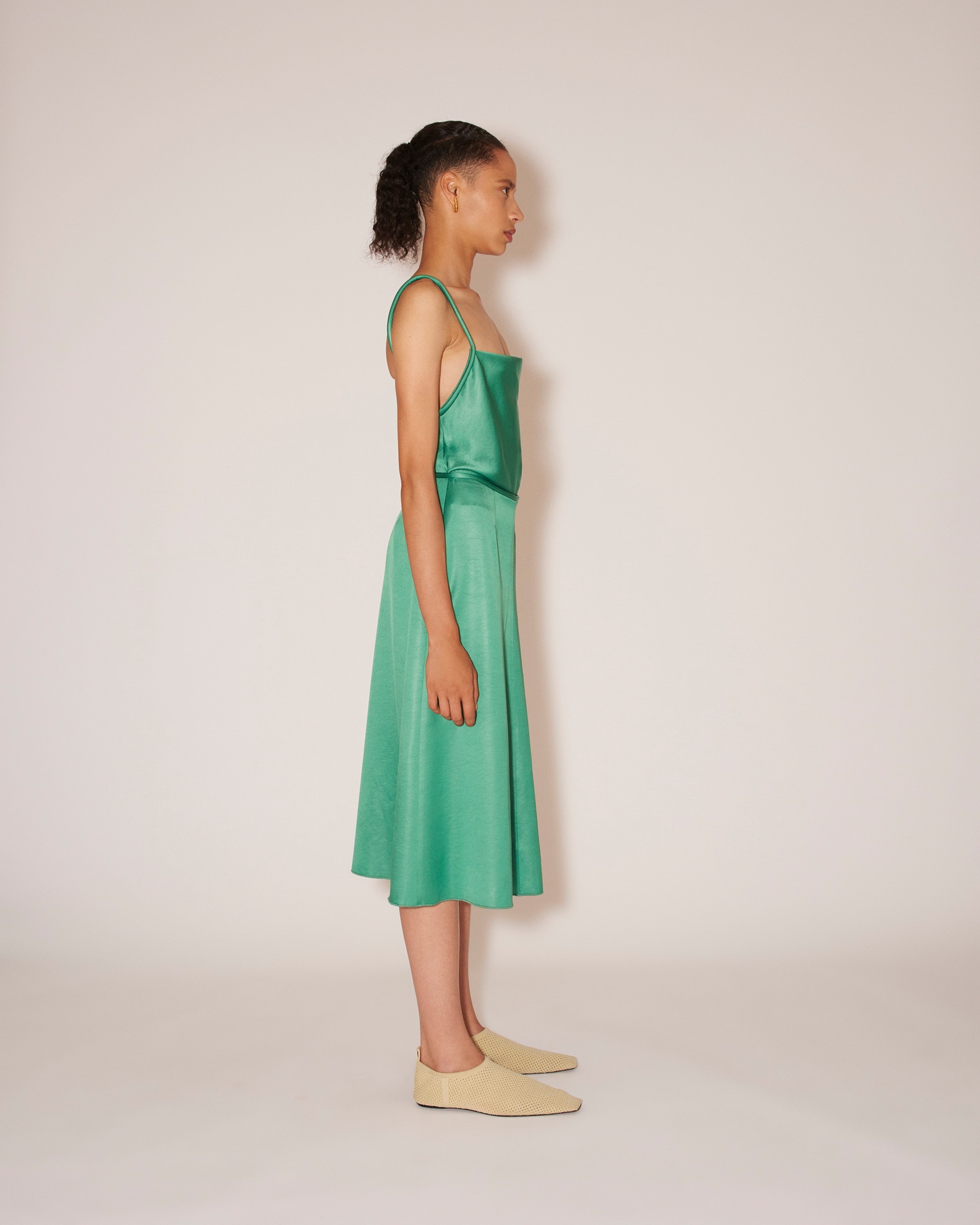 ZOYA - Glossy satin knee-length skirt - Green - 3