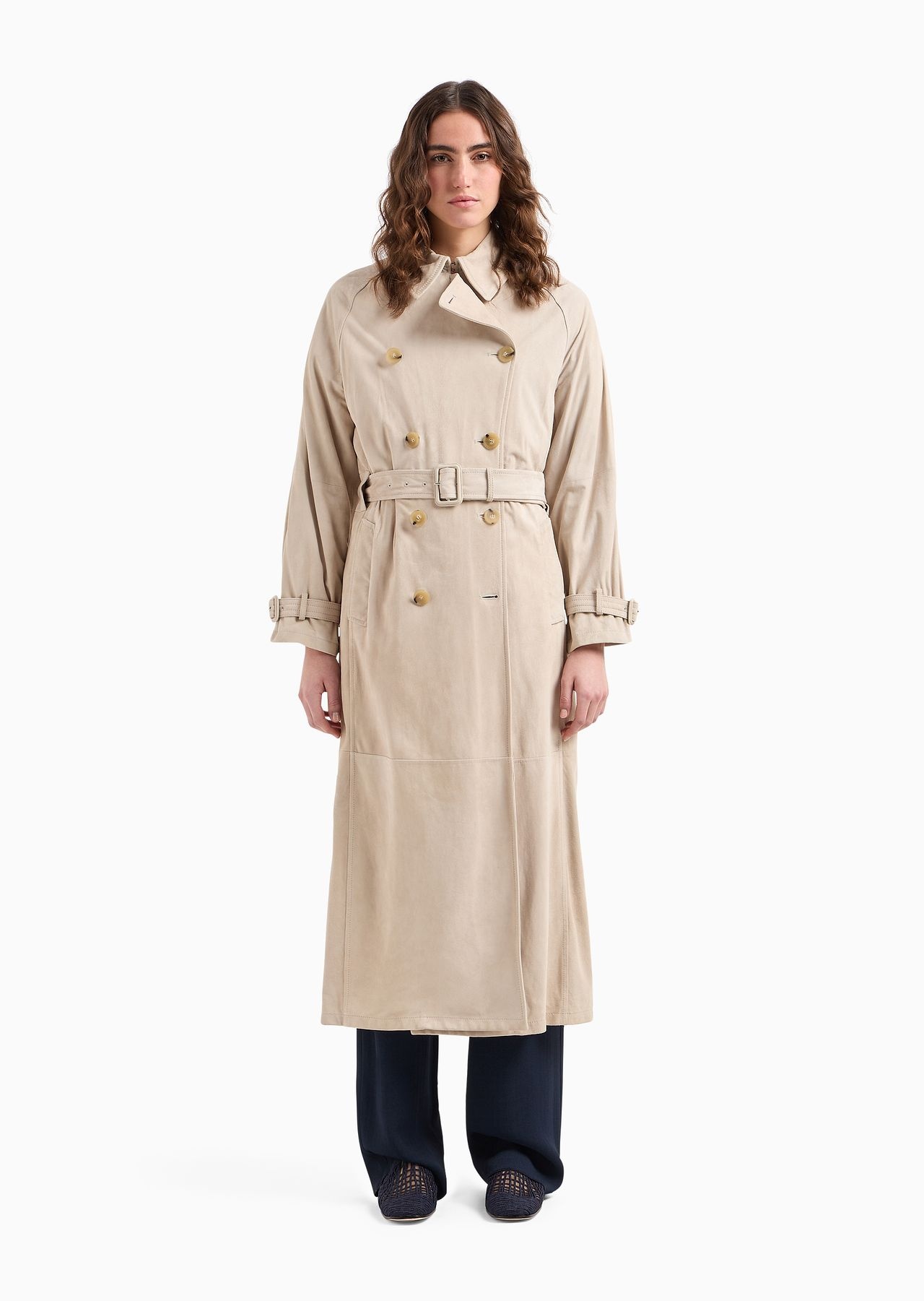 Icon double-breasted, belted trench coat in goatskin suede - 2