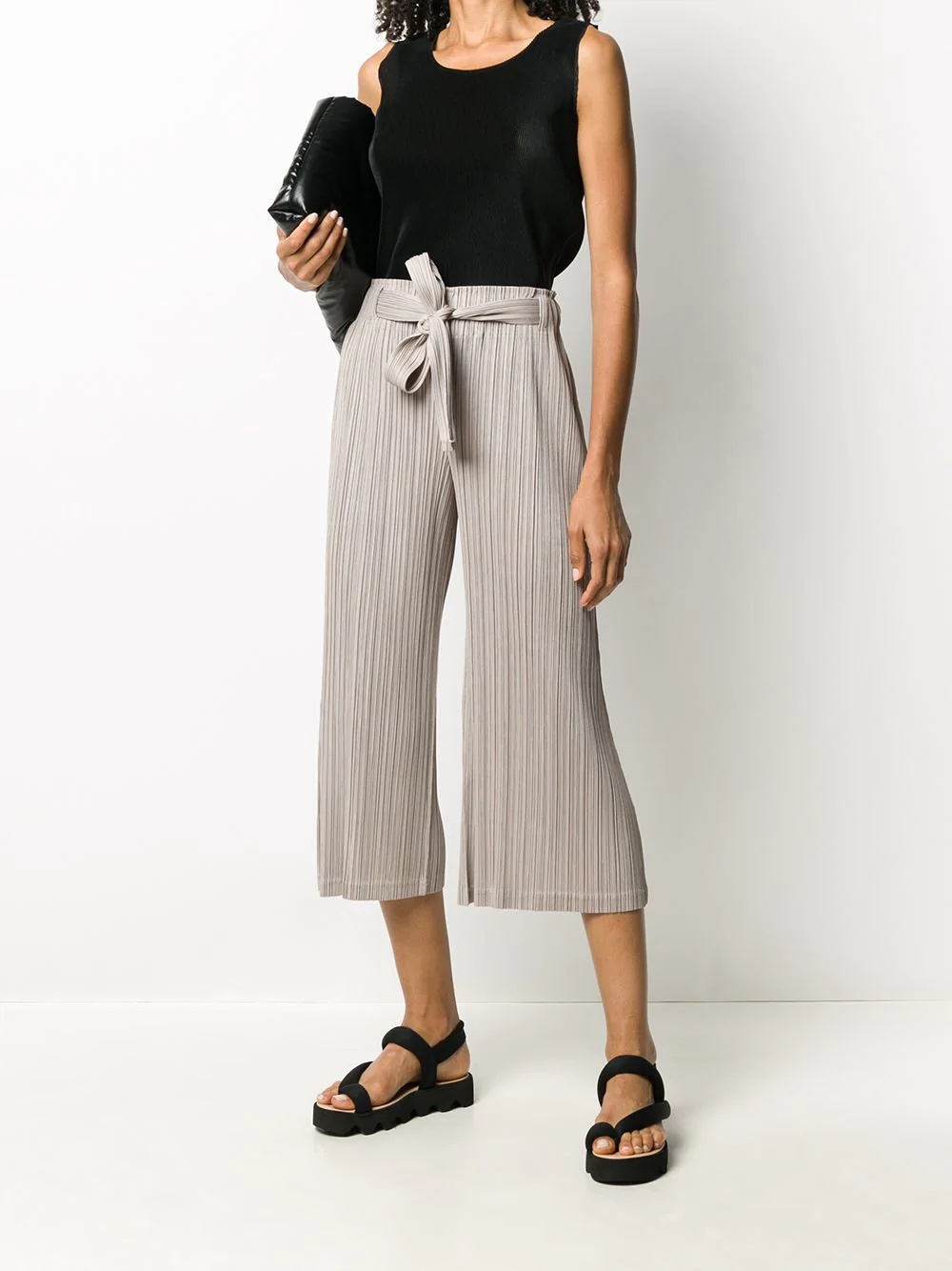 cropped micro-pleated trousers - 2