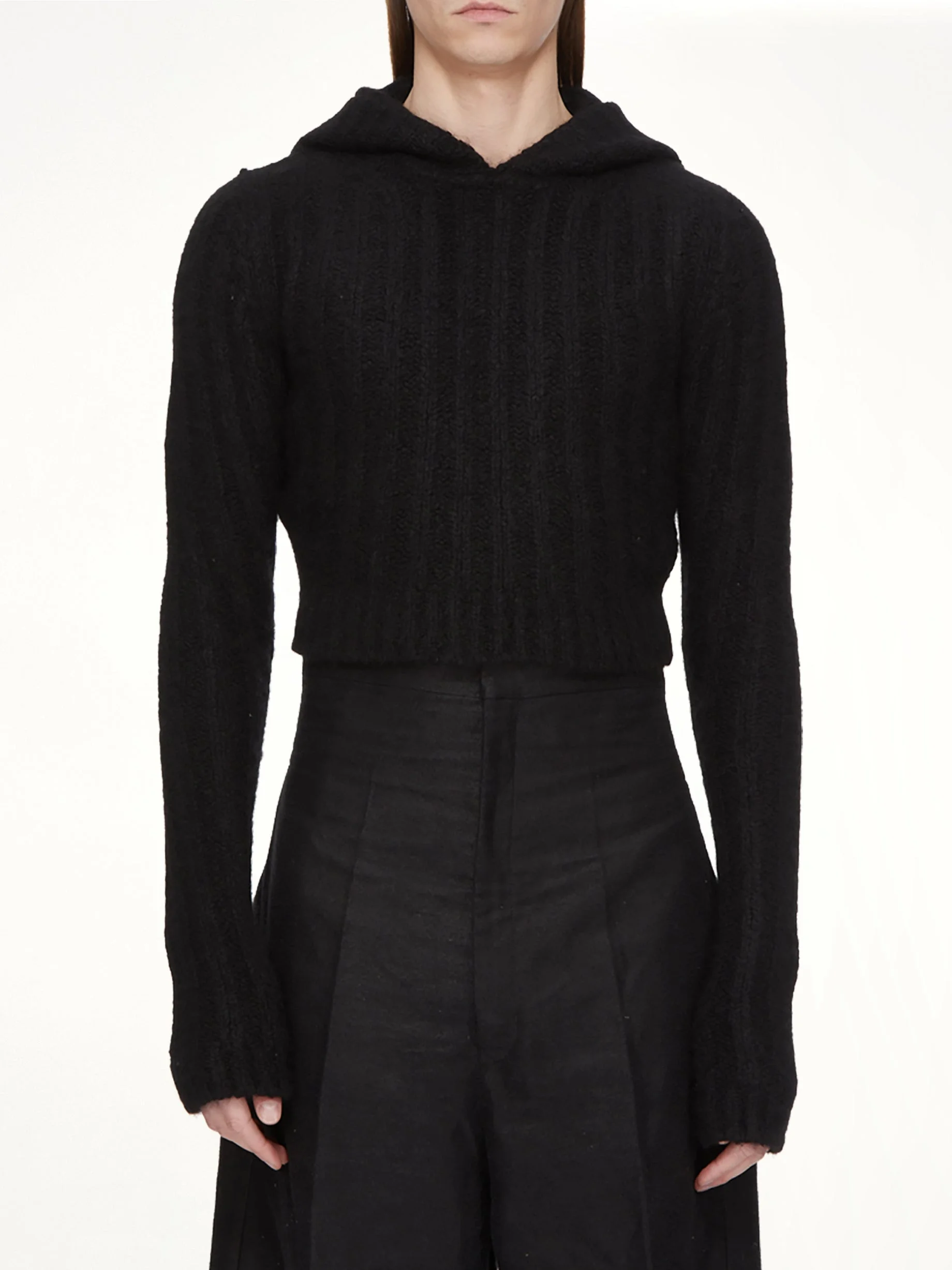 Tower Cropped Hooded Pull in Black - 1