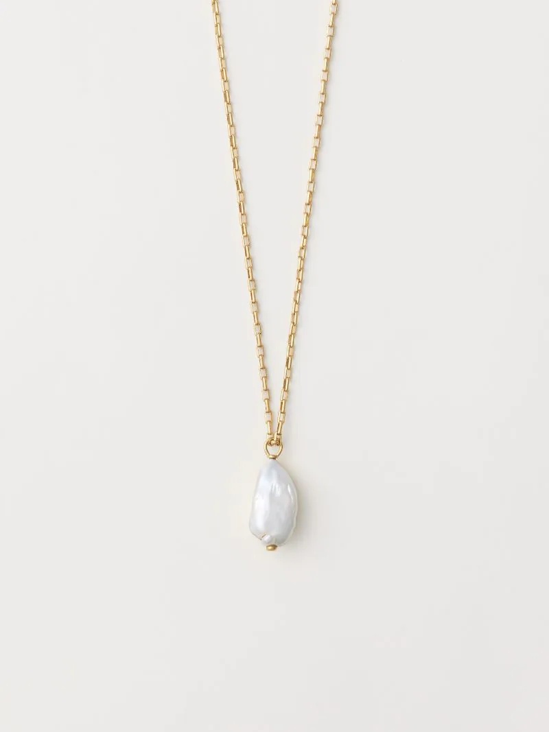 METAL DIPPED BAROQUE PEARL CHARM NECKLACE - 1
