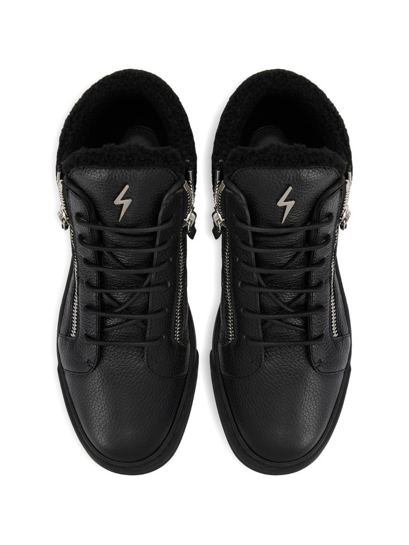 Kriss side zippers sneakers 4