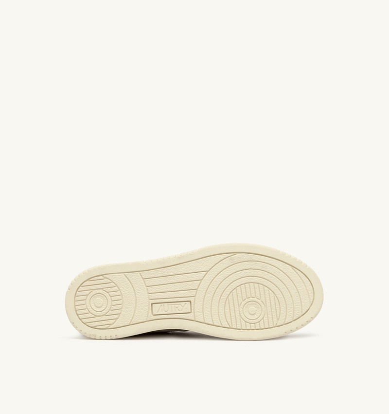 MEDALIST LOW TRICOLOR SNEAKERS IN SAND AND CIGAR SUEDE 4