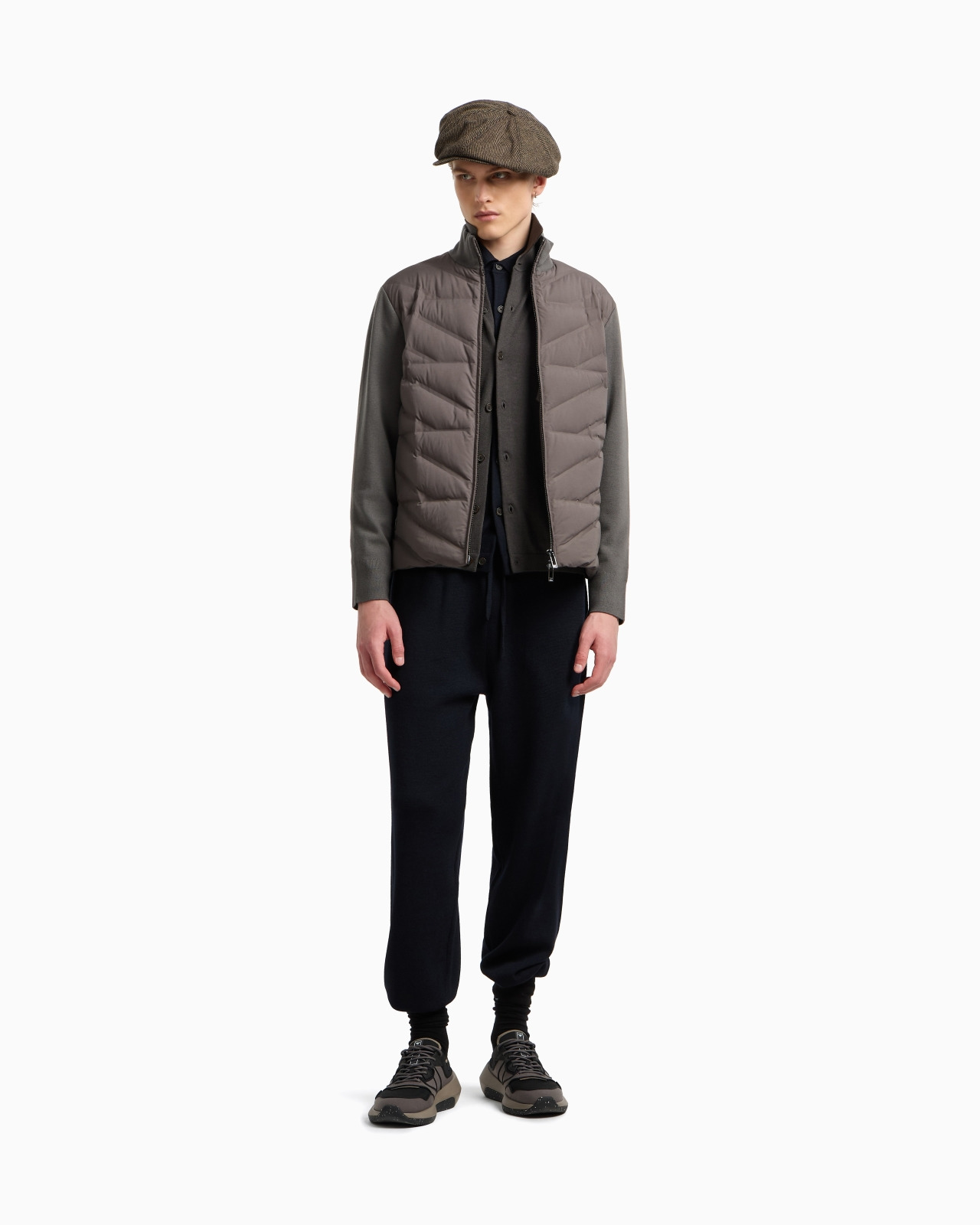 TRAVEL ESSENTIALS PLAIN-KNIT VIRGIN-WOOL CARDIGAN - 2