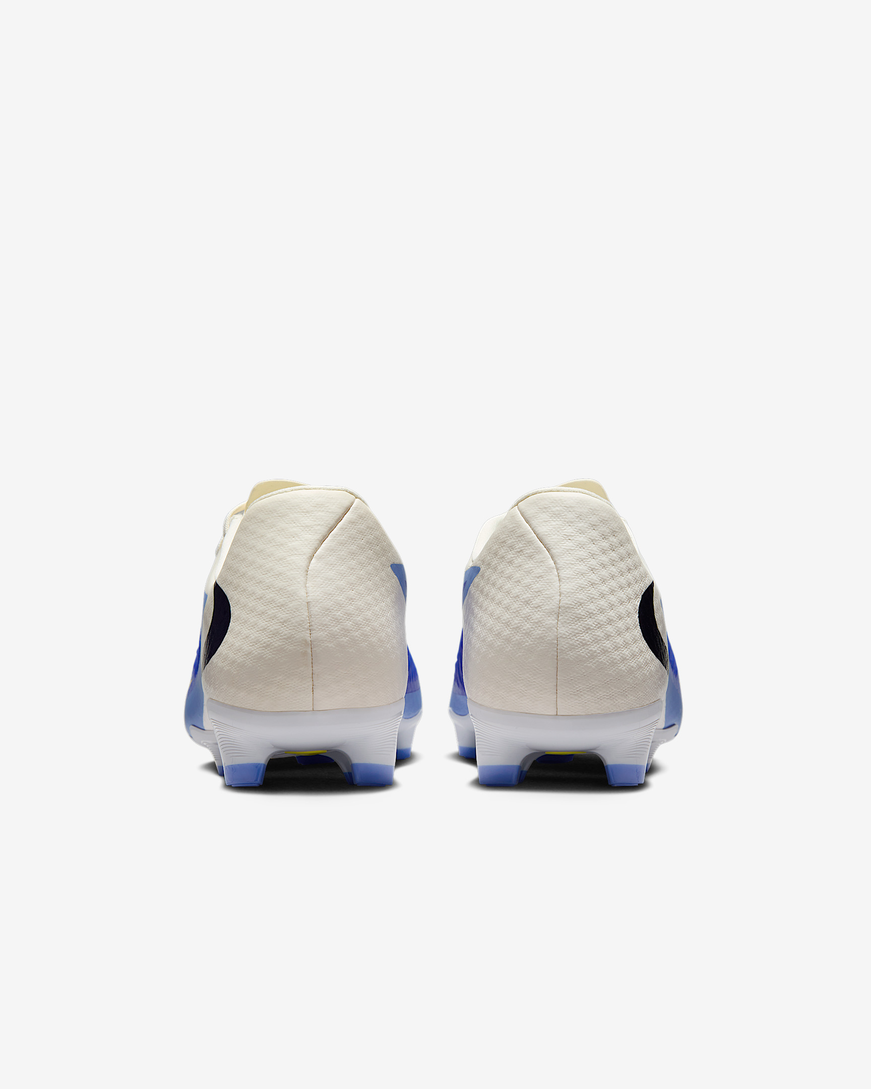 Nike Phantom 6 Low Academy Multi-Ground Soccer Cleats - 6