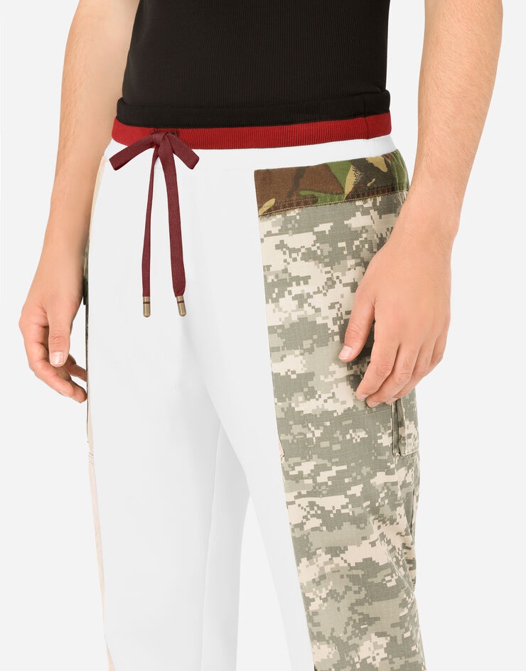 Camouflage patchwork jogging pants - 4