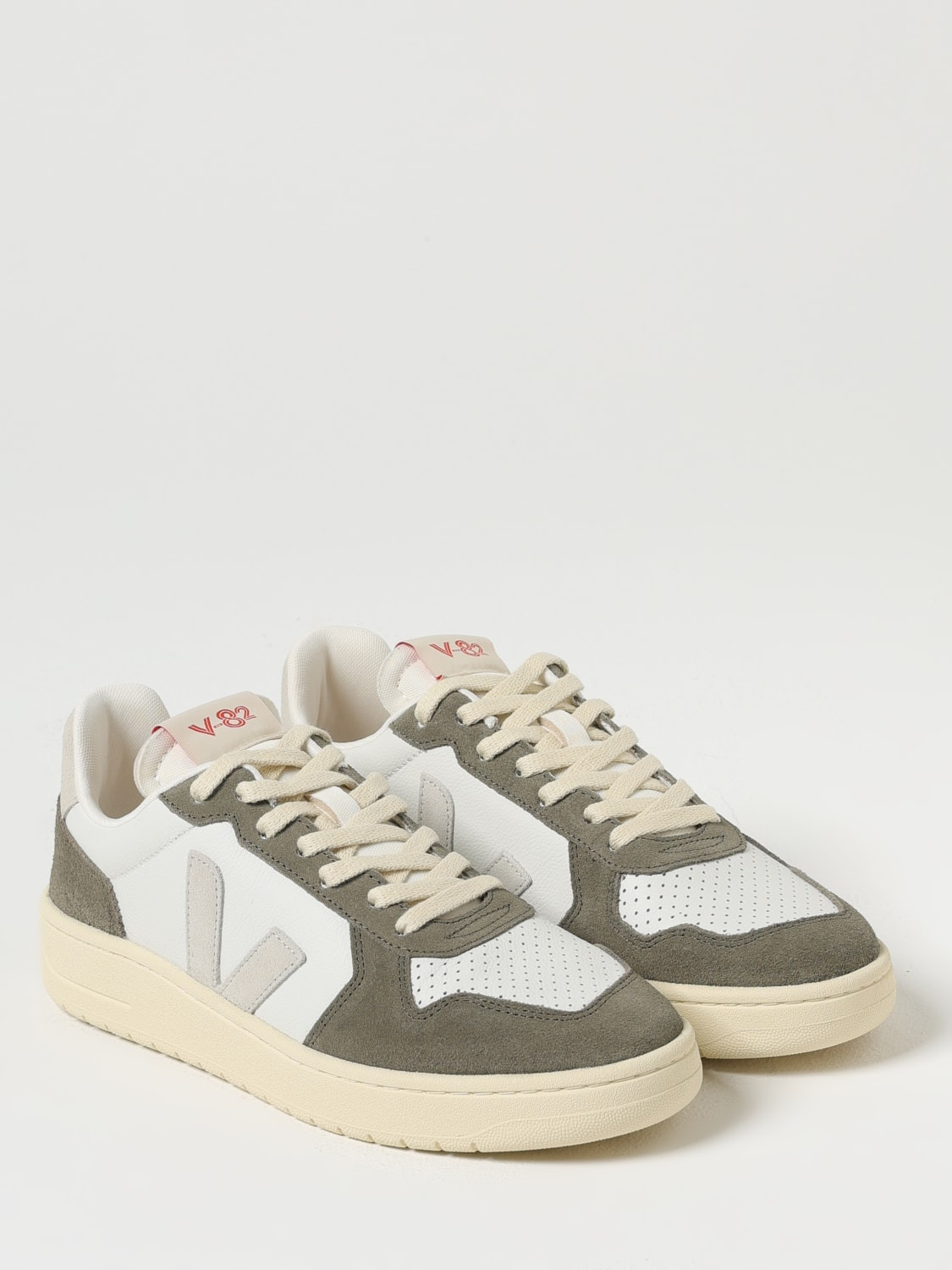 Sneakers men Veja - 2