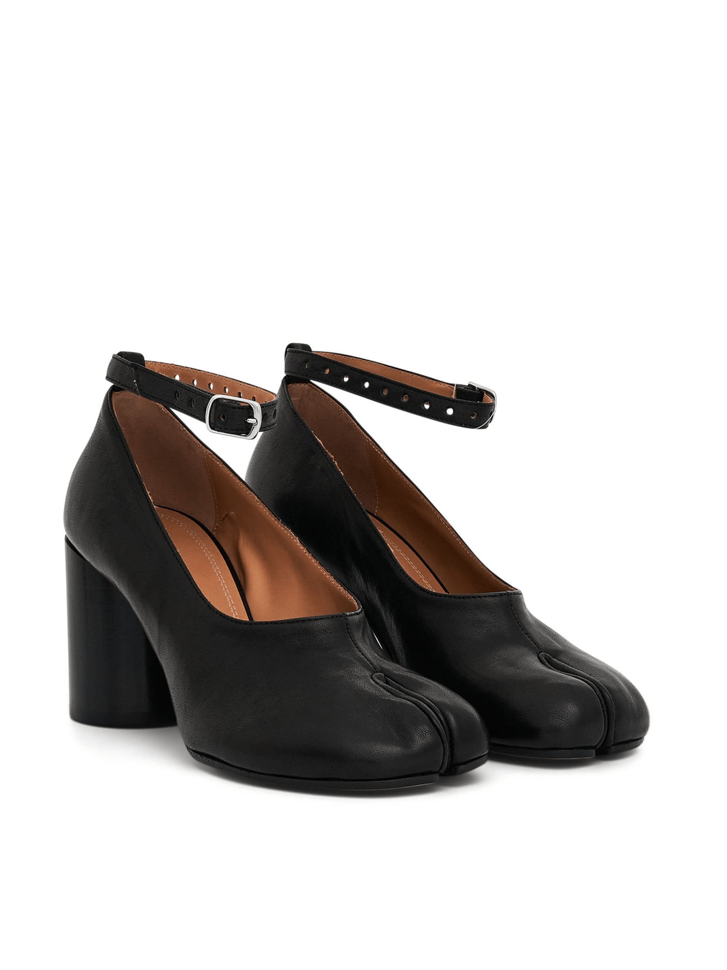 Tabi 8cm Heel Pumps in Black - 2